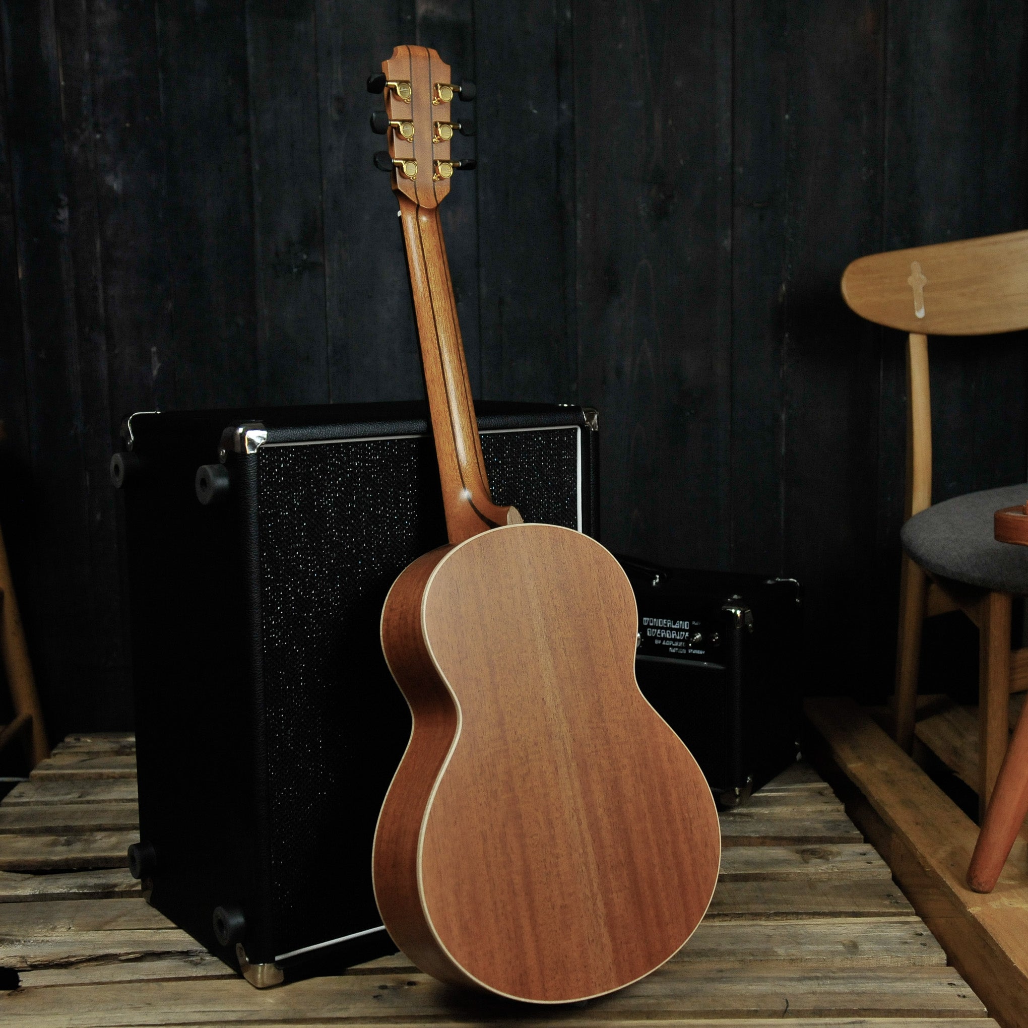 Lowden WL-22 Mahogany/Red Cedar