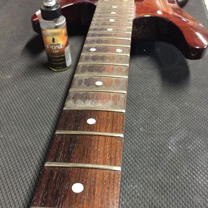 Music Nomad F-ONE Oil Fretboard Cleaner & Conditioner - 60ml