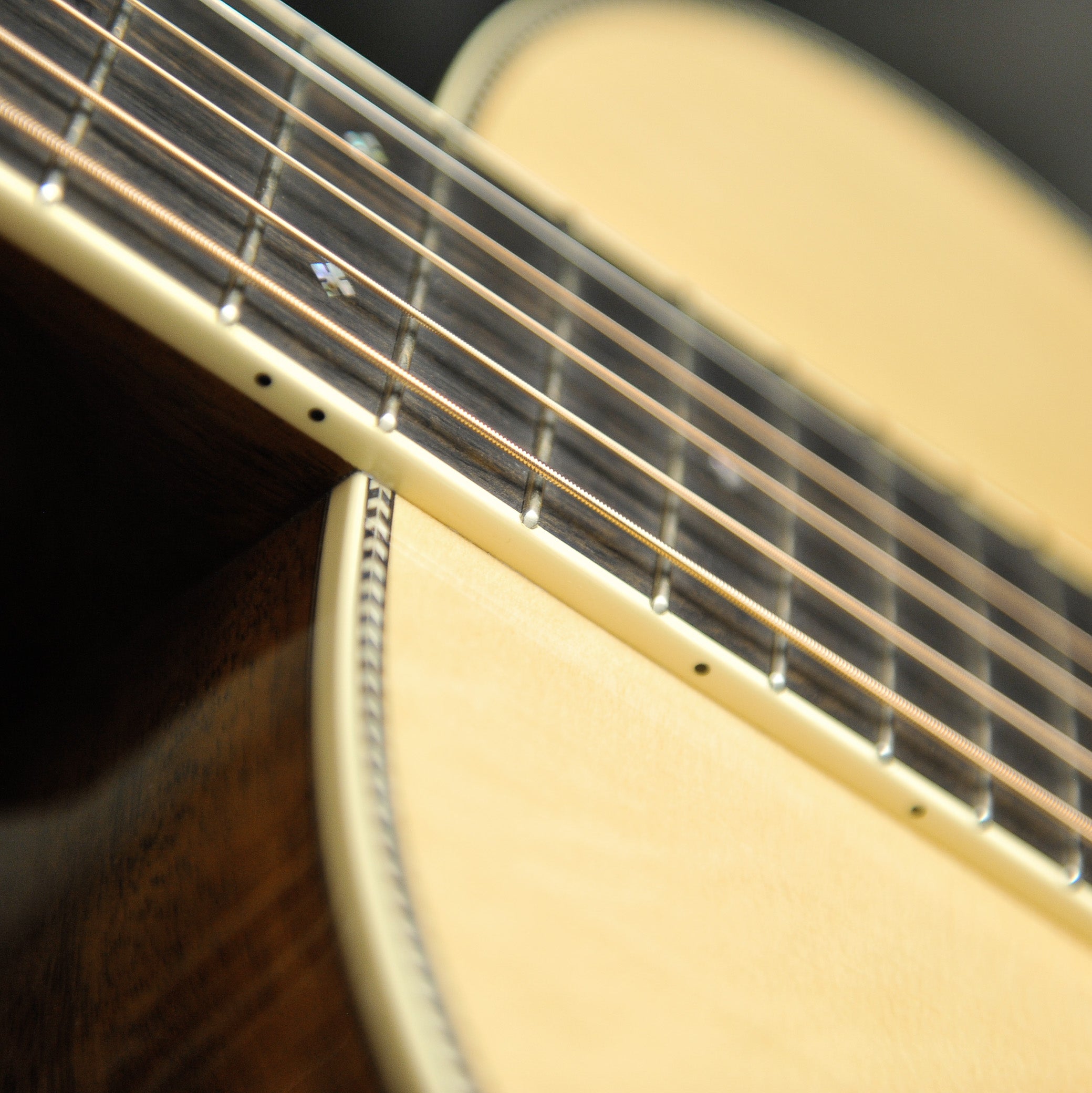 Martin Custom Shop 00-12 Deep Body Koa Acoustic Guitar