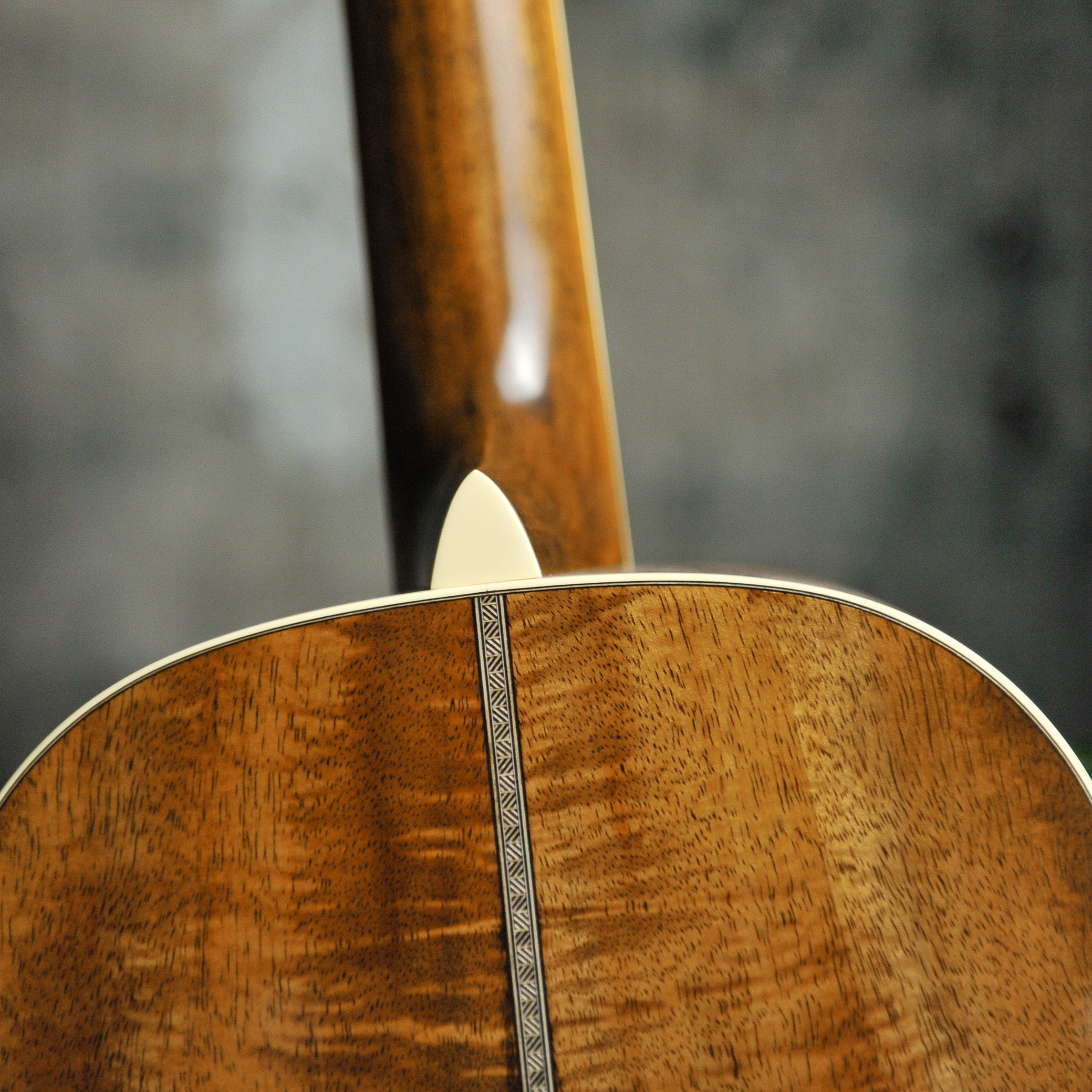 Martin Custom Shop 00-12 Deep Body Koa Acoustic Guitar