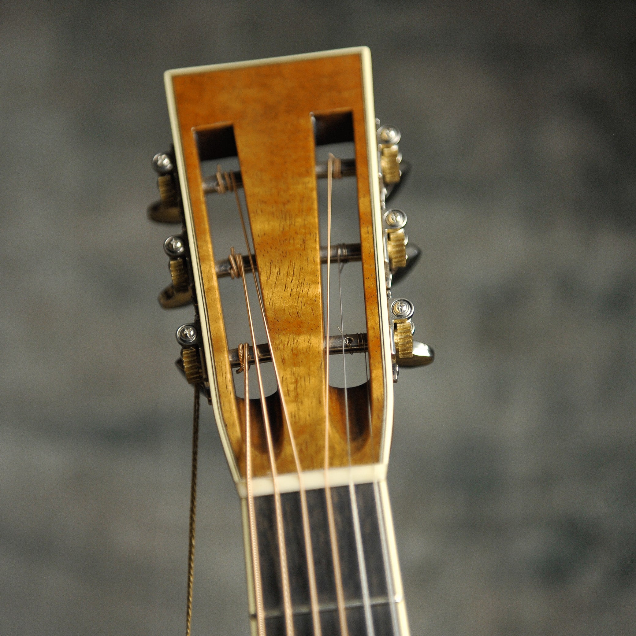 Martin Custom Shop 00-12 Deep Body Koa Acoustic Guitar