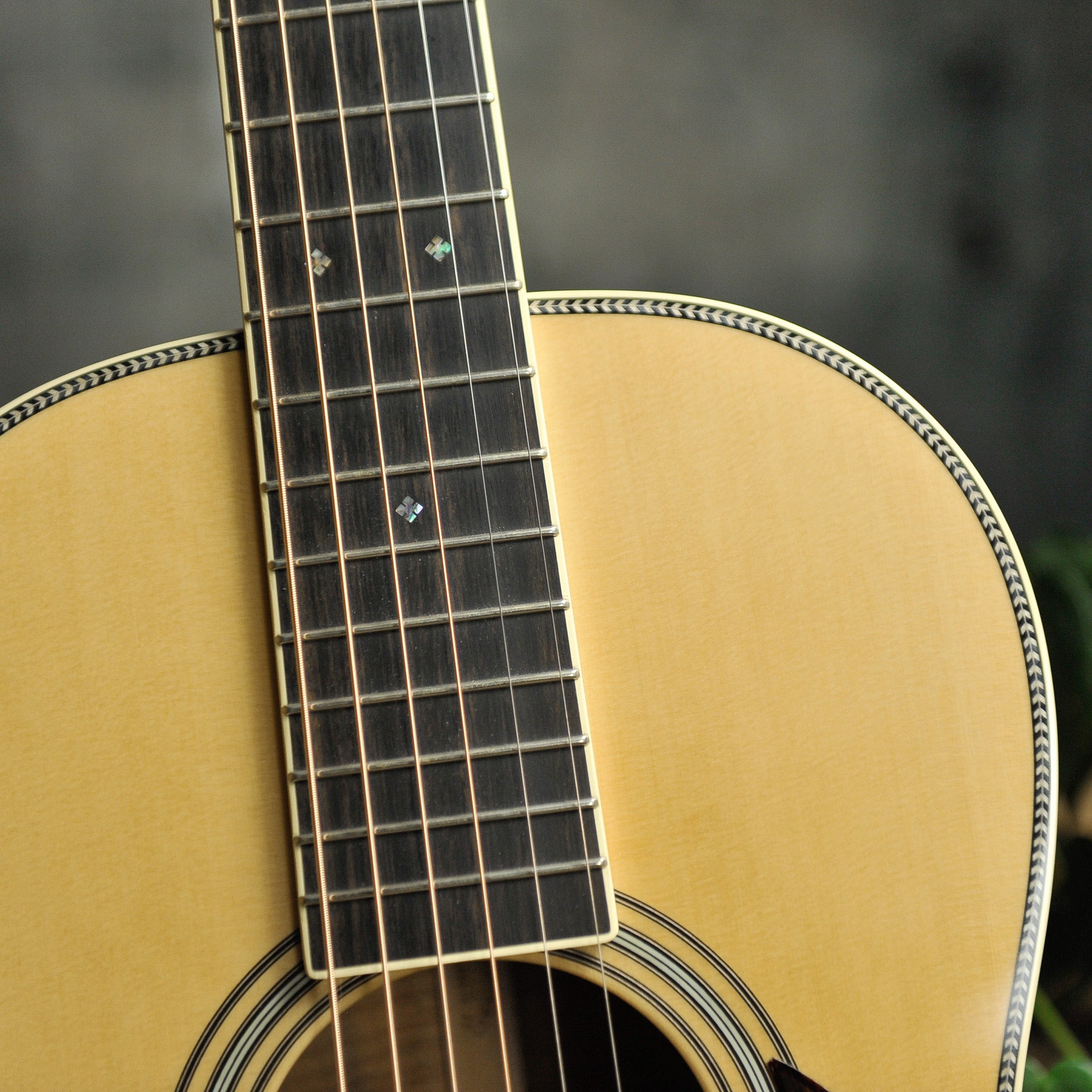 Martin Custom Shop 00-12 Deep Body Koa Acoustic Guitar