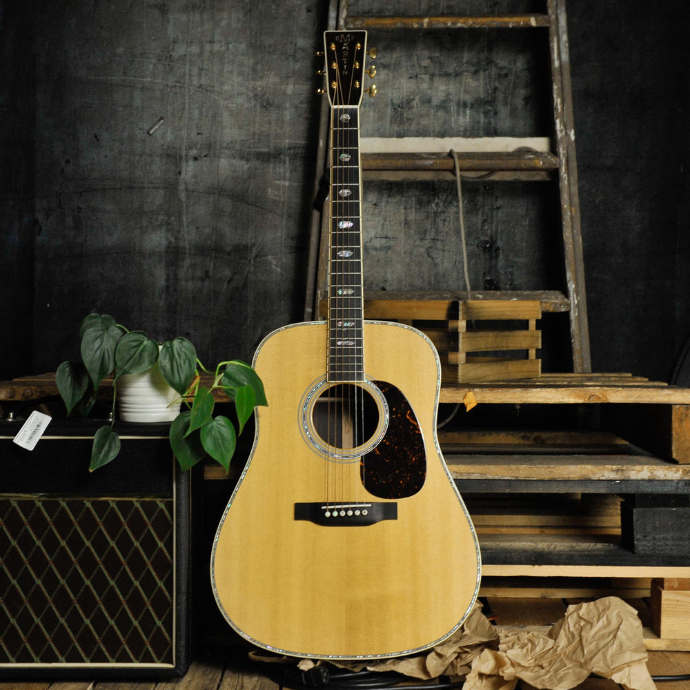 Martin D41: Standard Series Dreadnought Acoustic Guitar (2018 Reimagined)
