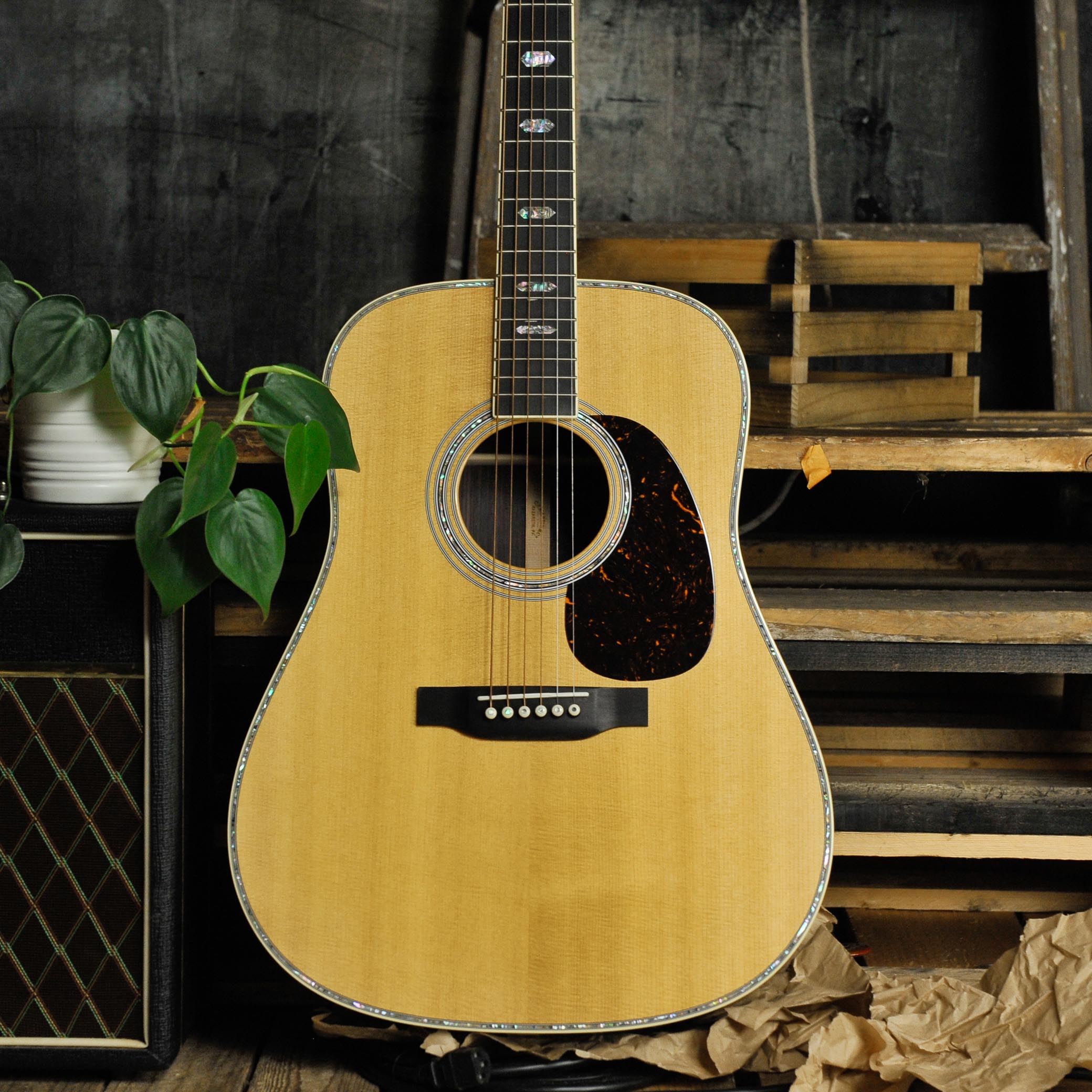 Martin D41: Standard Series Dreadnought Acoustic Guitar (2018 Reimagined)