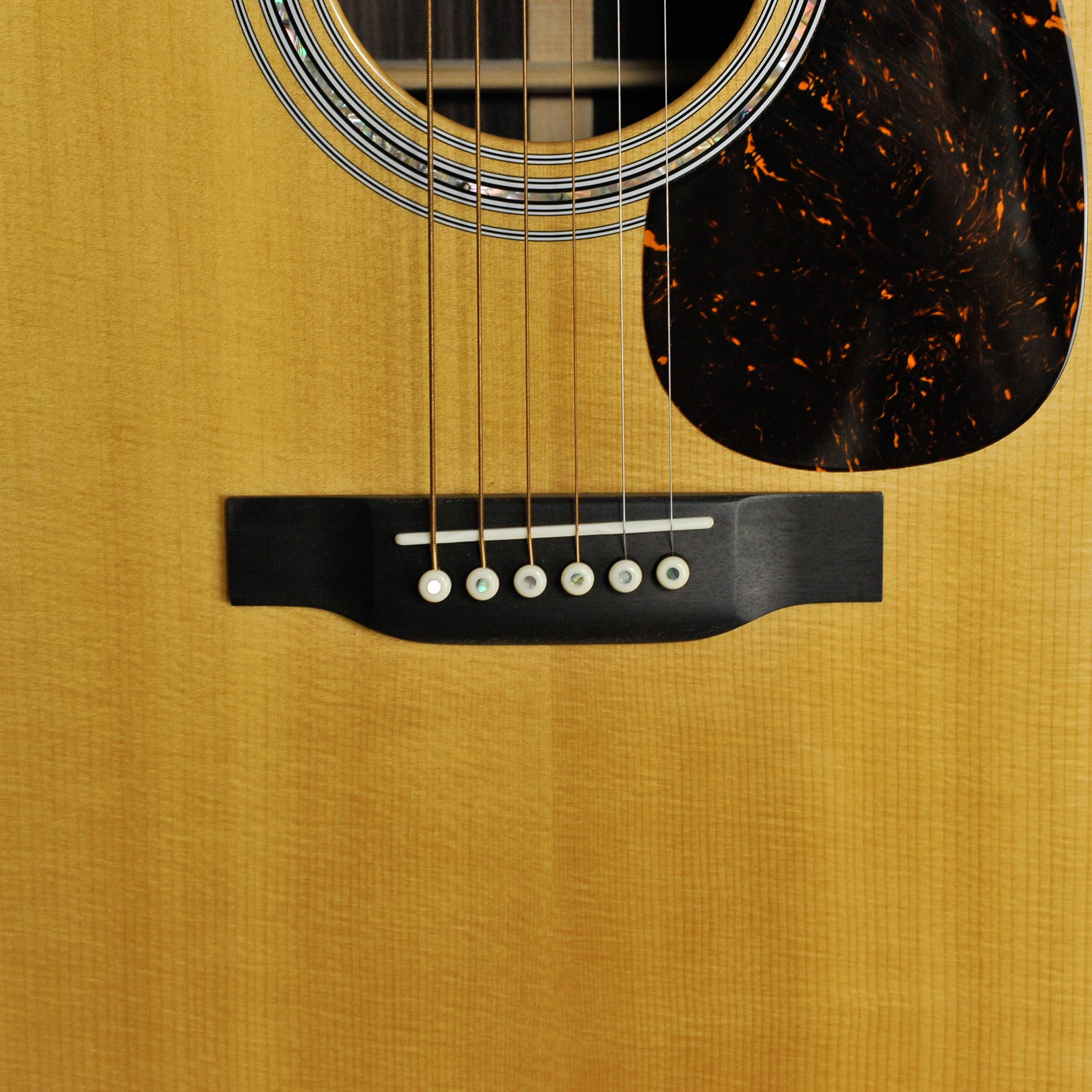 Martin D41: Standard Series Dreadnought Acoustic Guitar (2018 Reimagined)