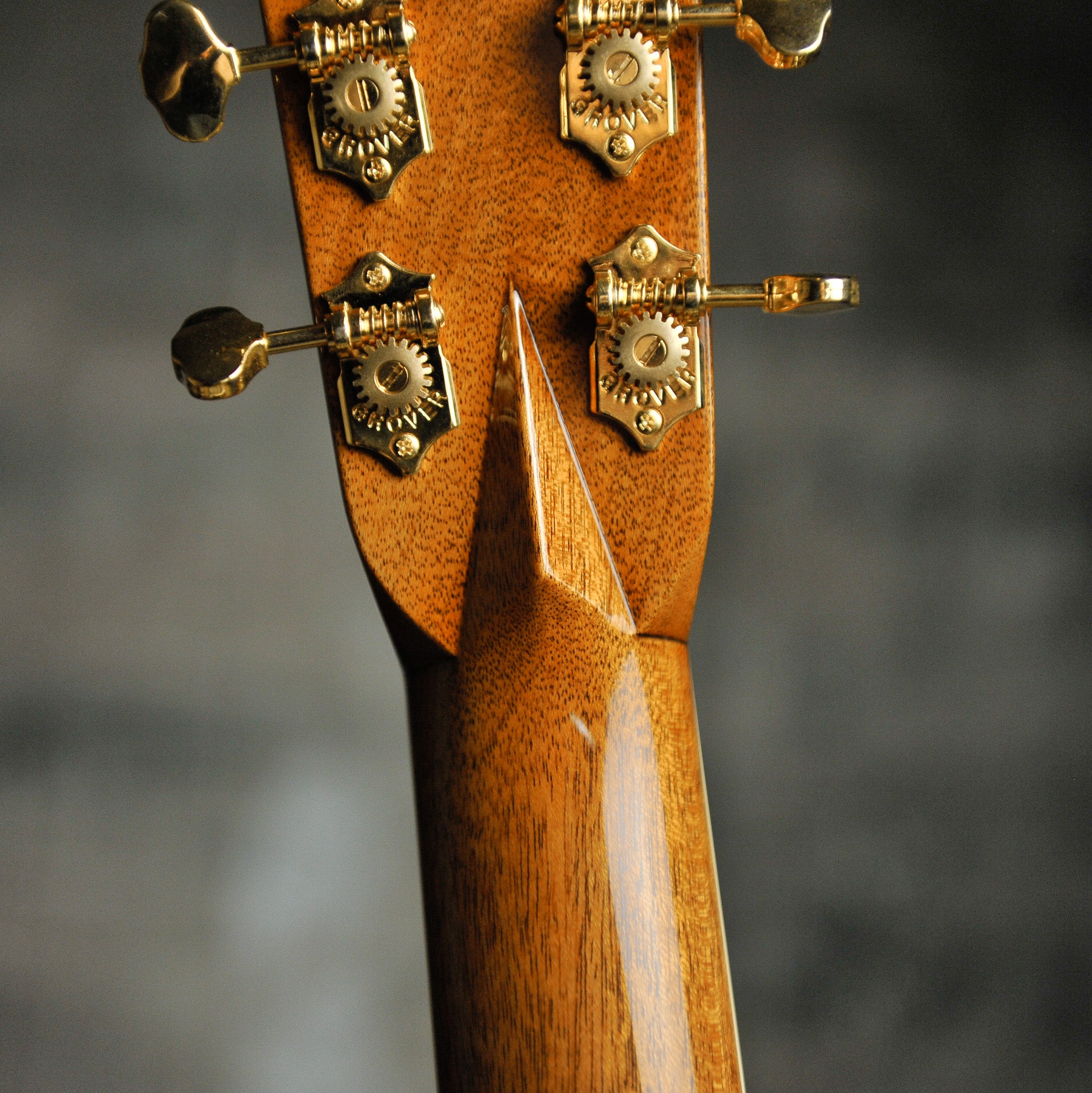 Martin OM42: Standard Series Auditorium Acoustic Guitar