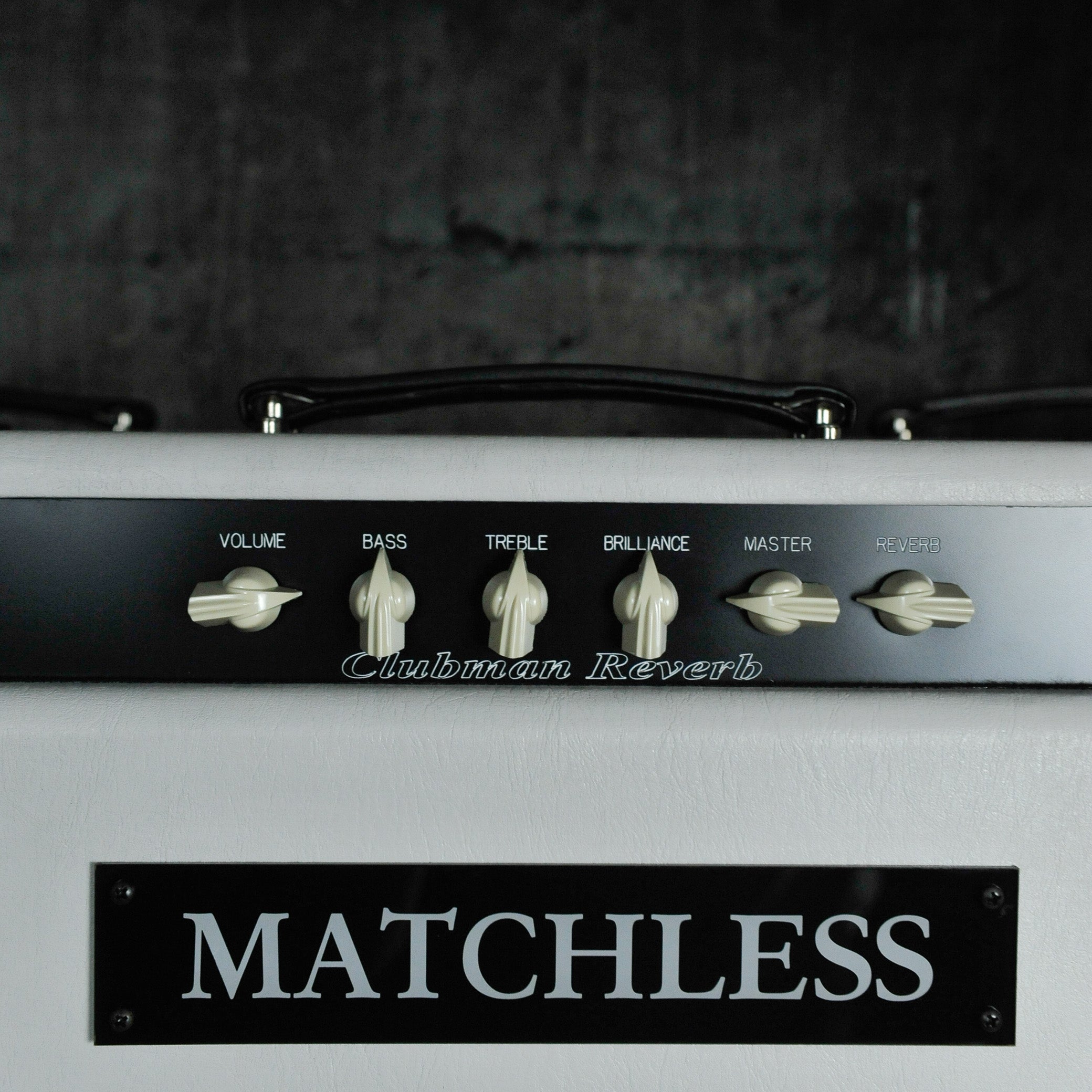 Matchless Clubman 35W Reverb with ESD212 Cab Custom White/Gold