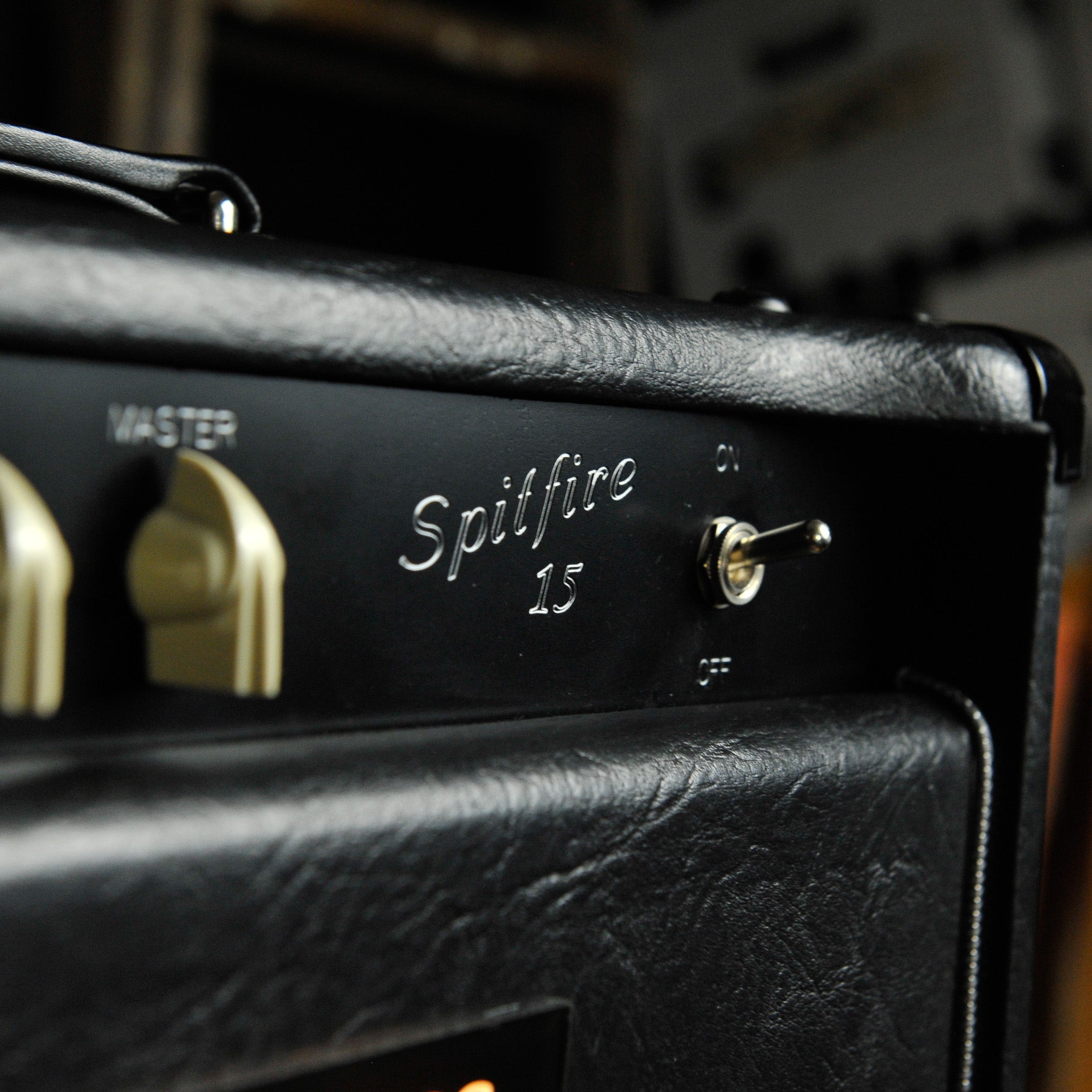 Matchless Spitfire 15W Head Black/Silver