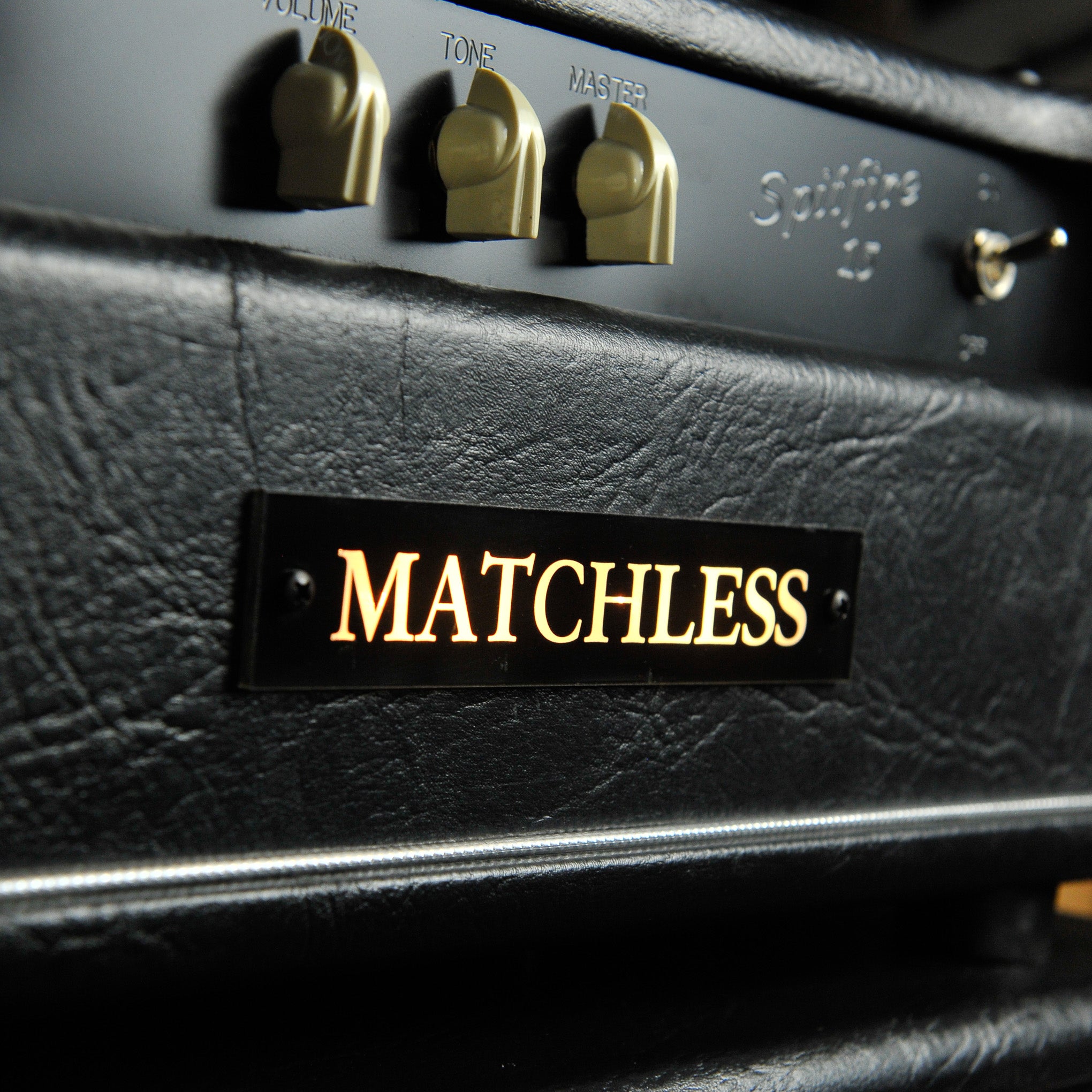 Matchless Spitfire 15W Head Black/Silver