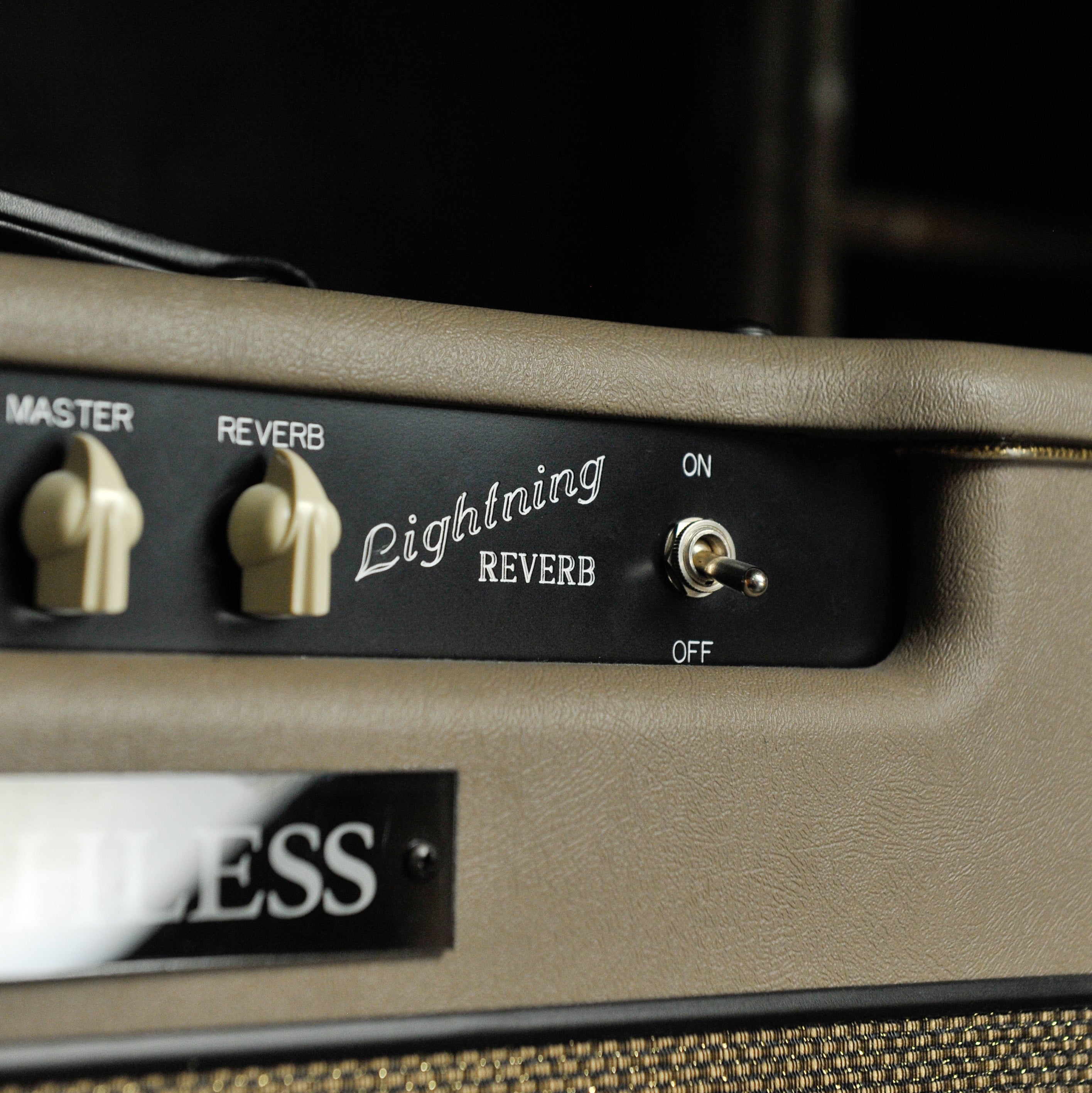 Matchless Lightning 15W Reverb Combo Cappuccino/Gold