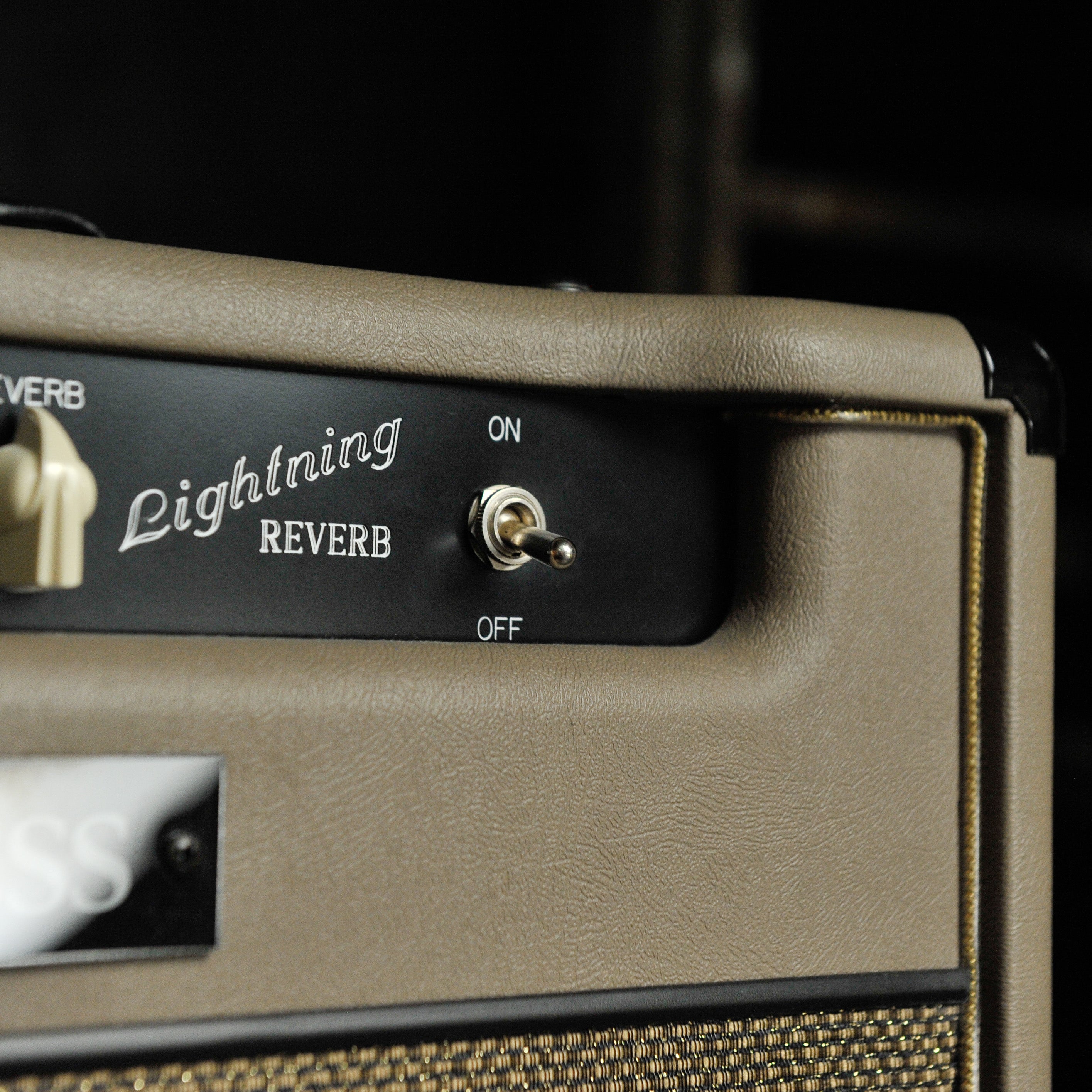 Matchless Lightning 15W Reverb Combo Cappuccino/Gold