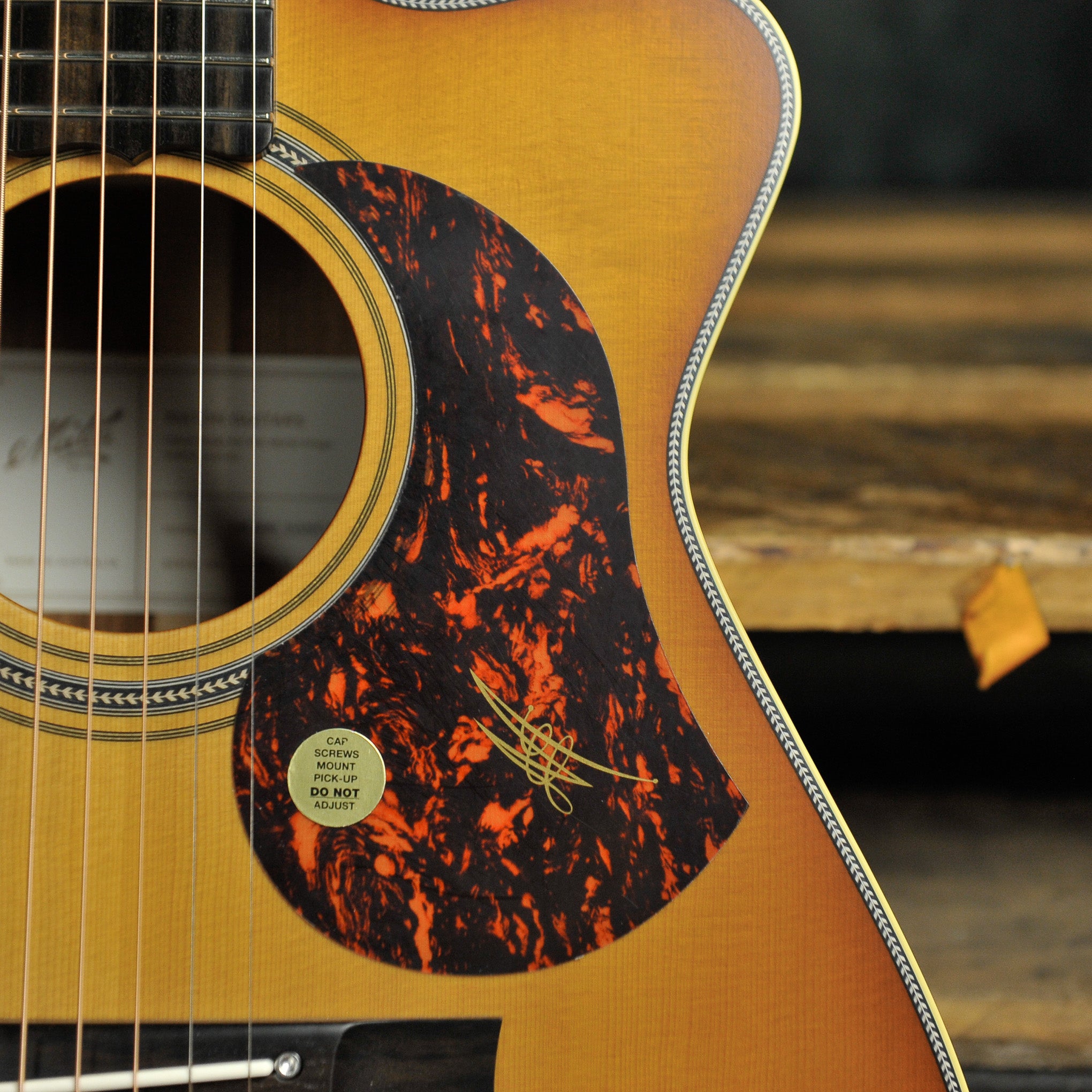 Maton EBG808C Nashville Series Cutaway Acoustic Electric Guitar