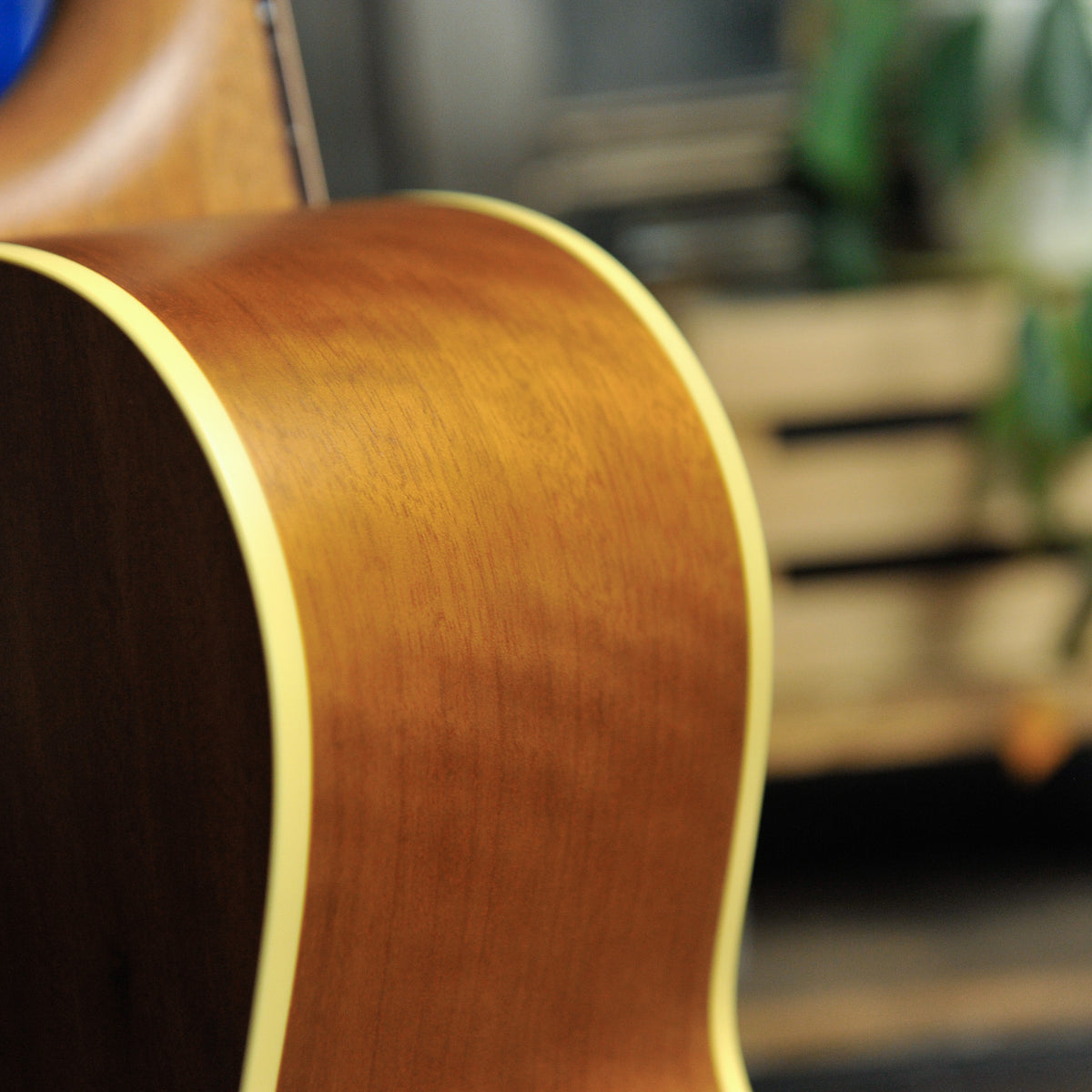 Maton Master Built The T.E. Personal Cutaway Acoustic Guitar