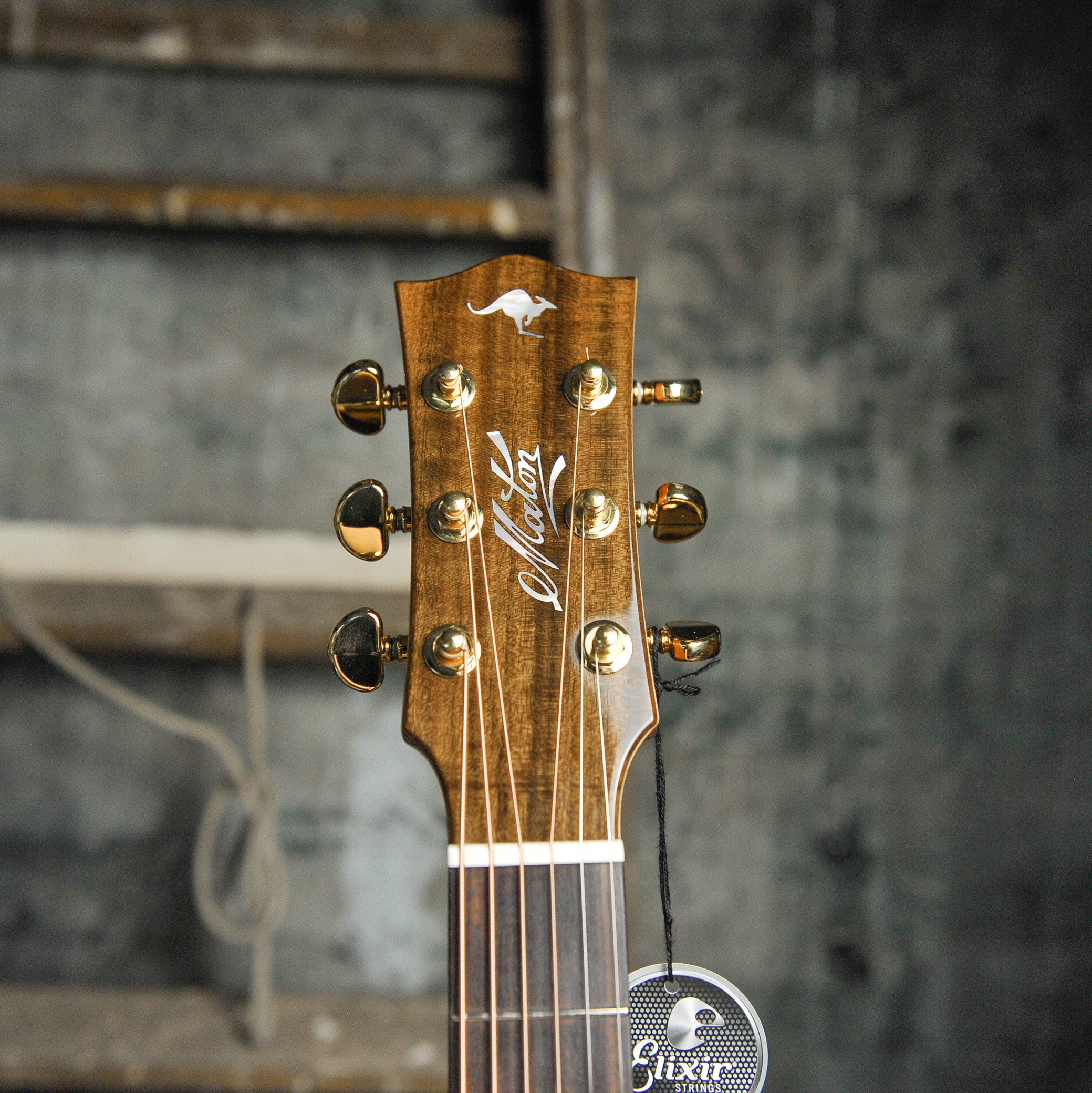 Maton Master Built The T.E. Personal Jumbo Sunburst Acoustic