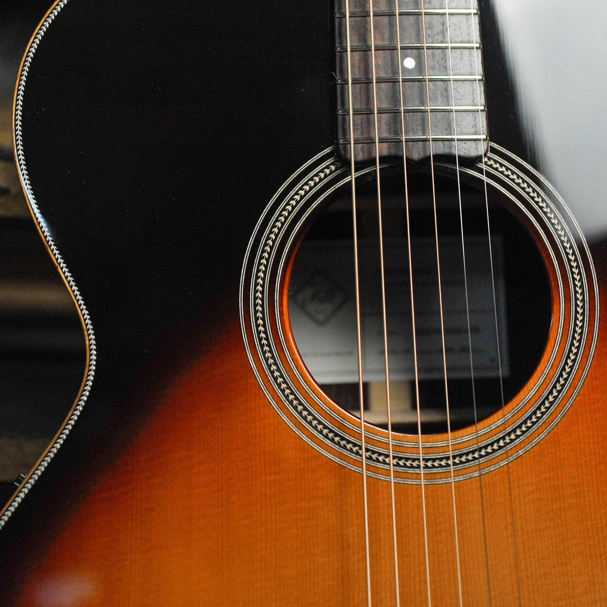 Maton Master Built The T.E. Personal Jumbo Sunburst Acoustic
