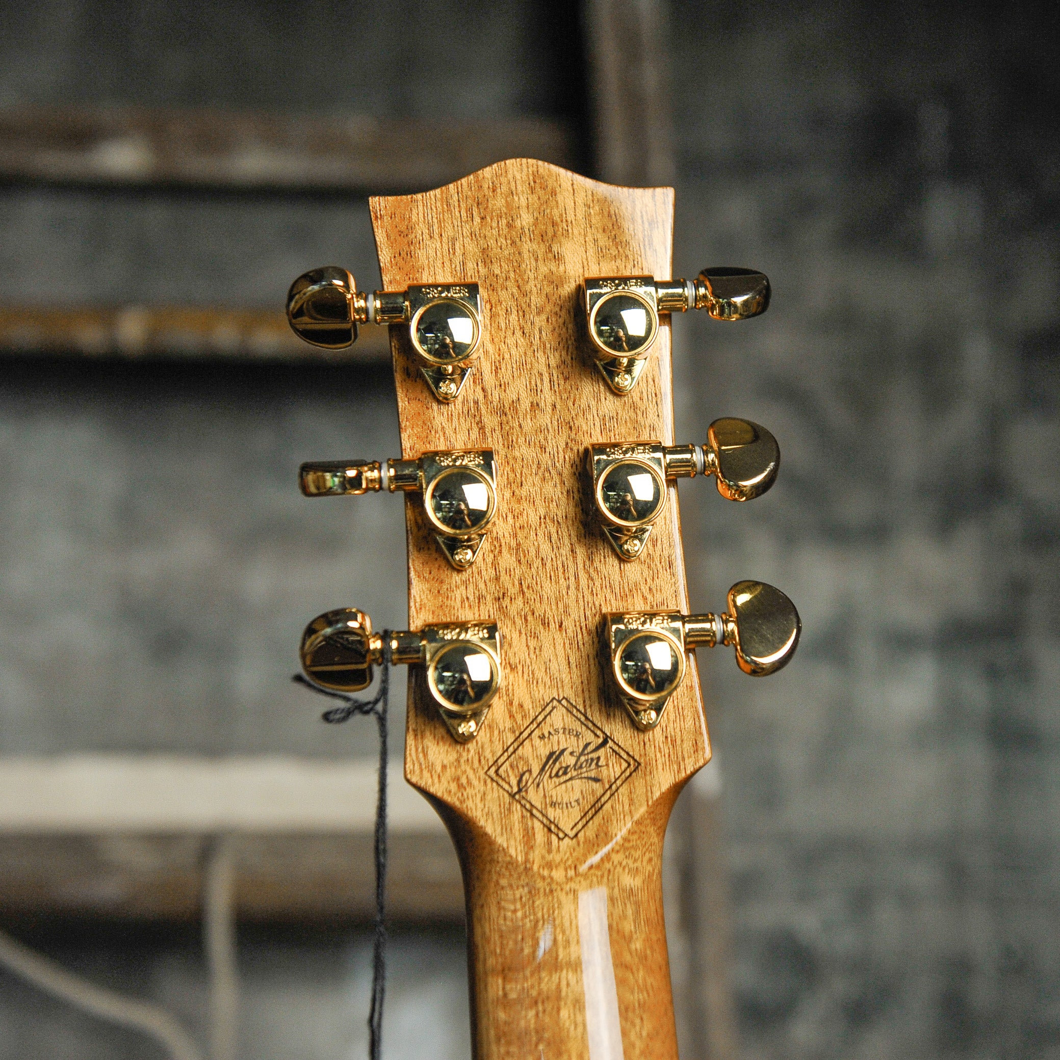Maton Master Built The T.E. Personal Jumbo Sunburst Acoustic
