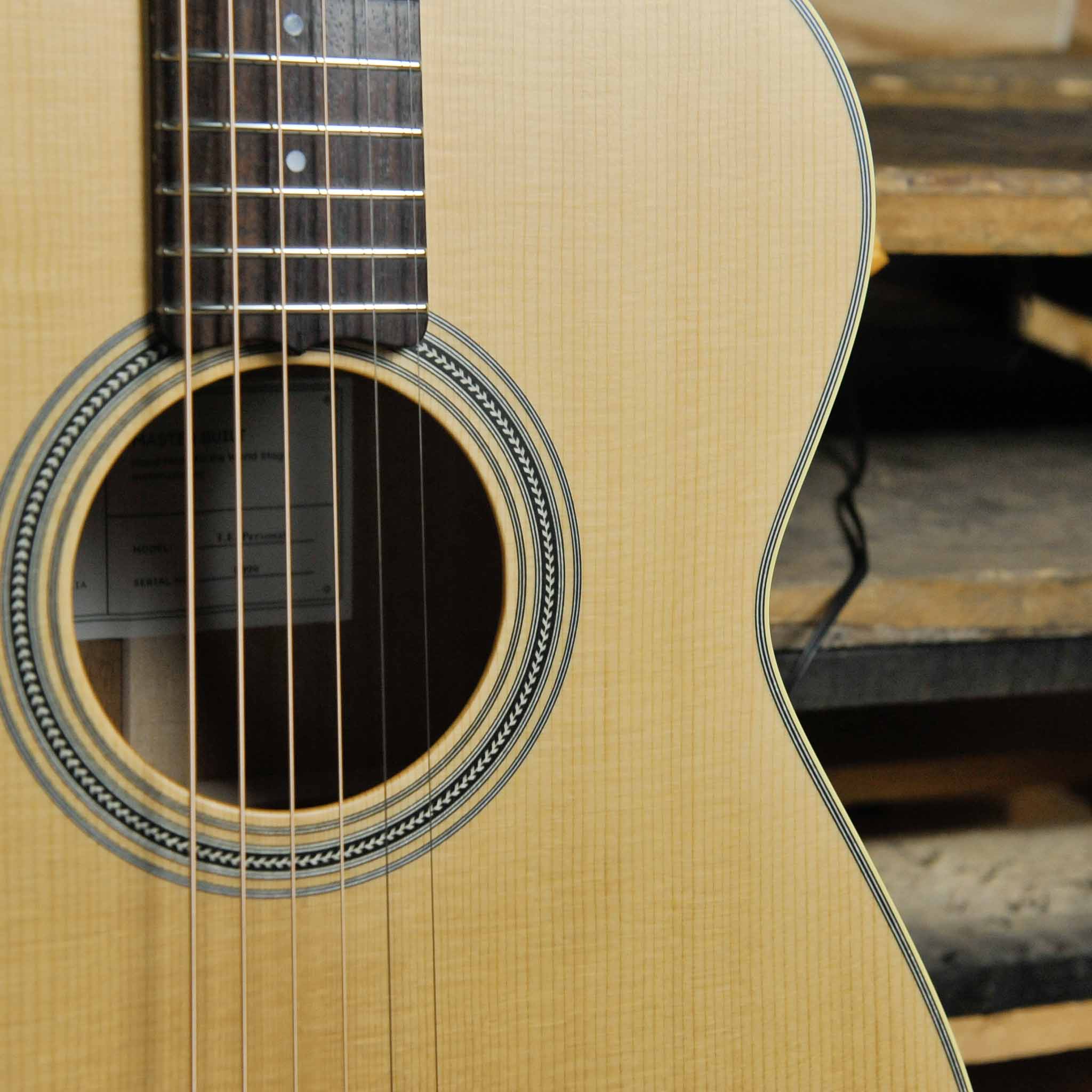 Maton Master Built The T.E. Personal Acoustic Guitar