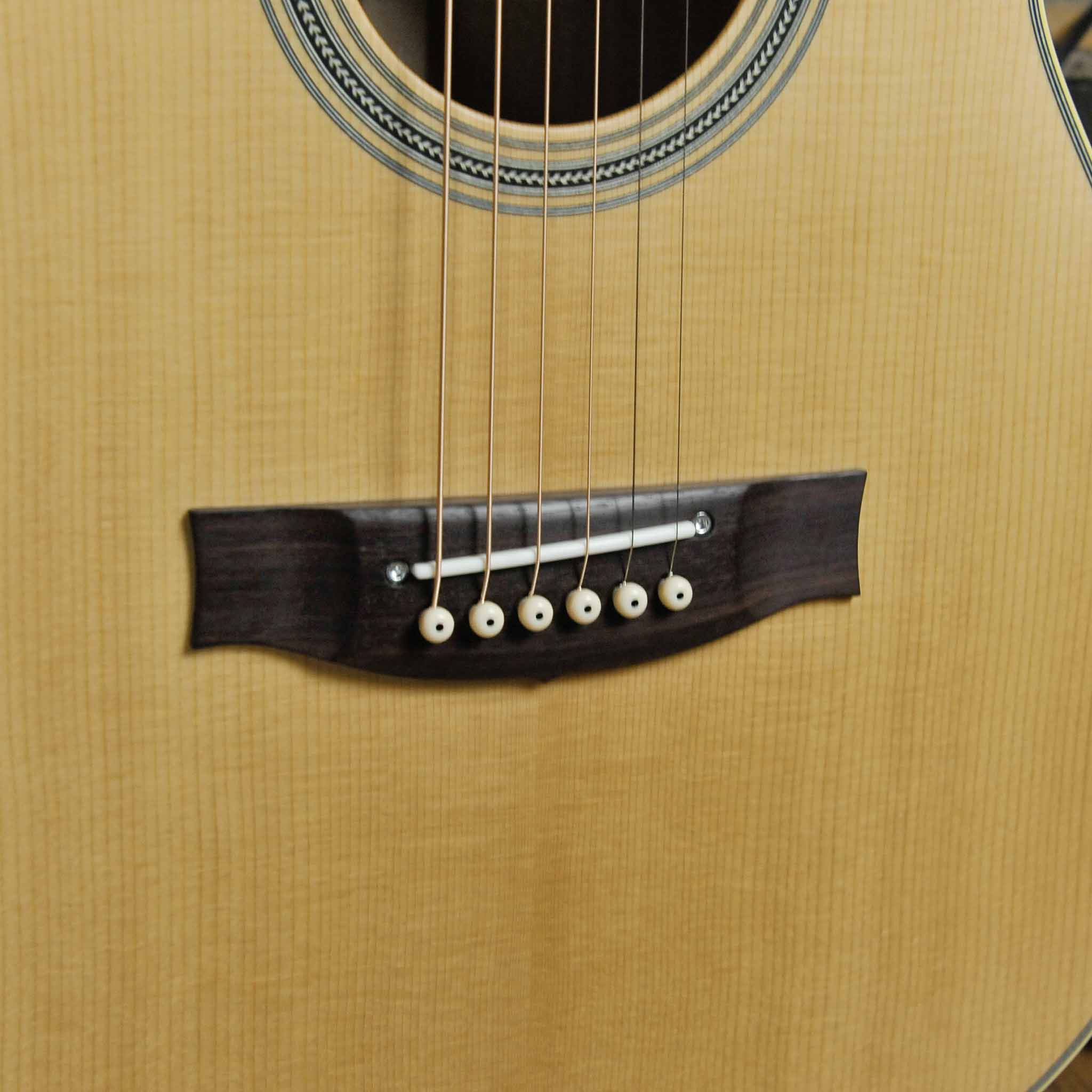 Maton Master Built The T.E. Personal Acoustic Guitar