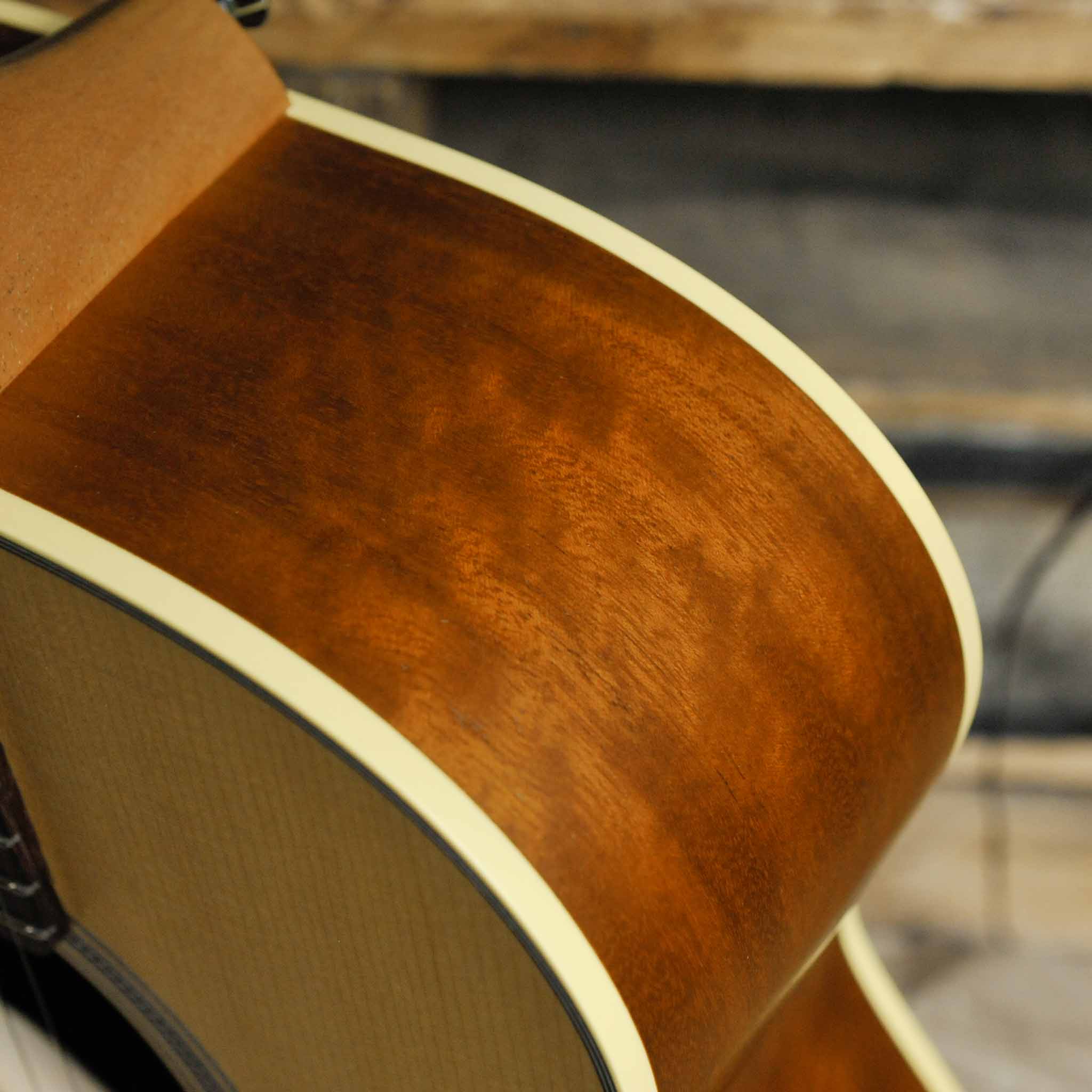 Maton Master Built The T.E. Personal Acoustic Guitar