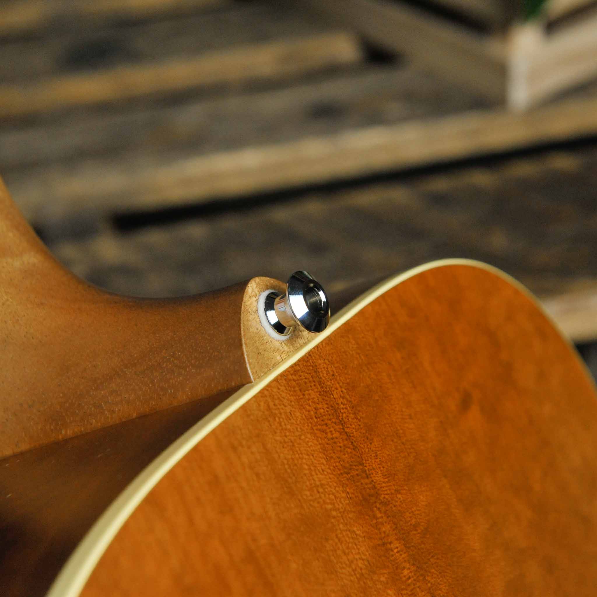 Maton Master Built The T.E. Personal Acoustic Guitar