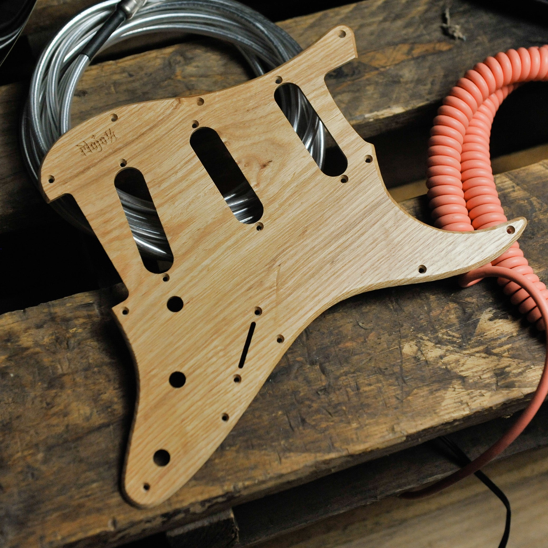 Mojo 1/1 Strat Style Scratchplate Ash