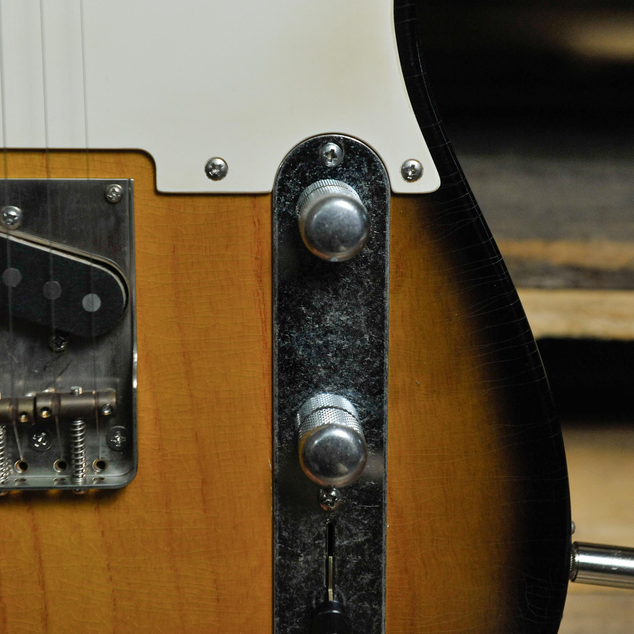 Patrick James Eggle OZ-T Transparent Two Tone Sunurst, Nitro Light Aged w/Case