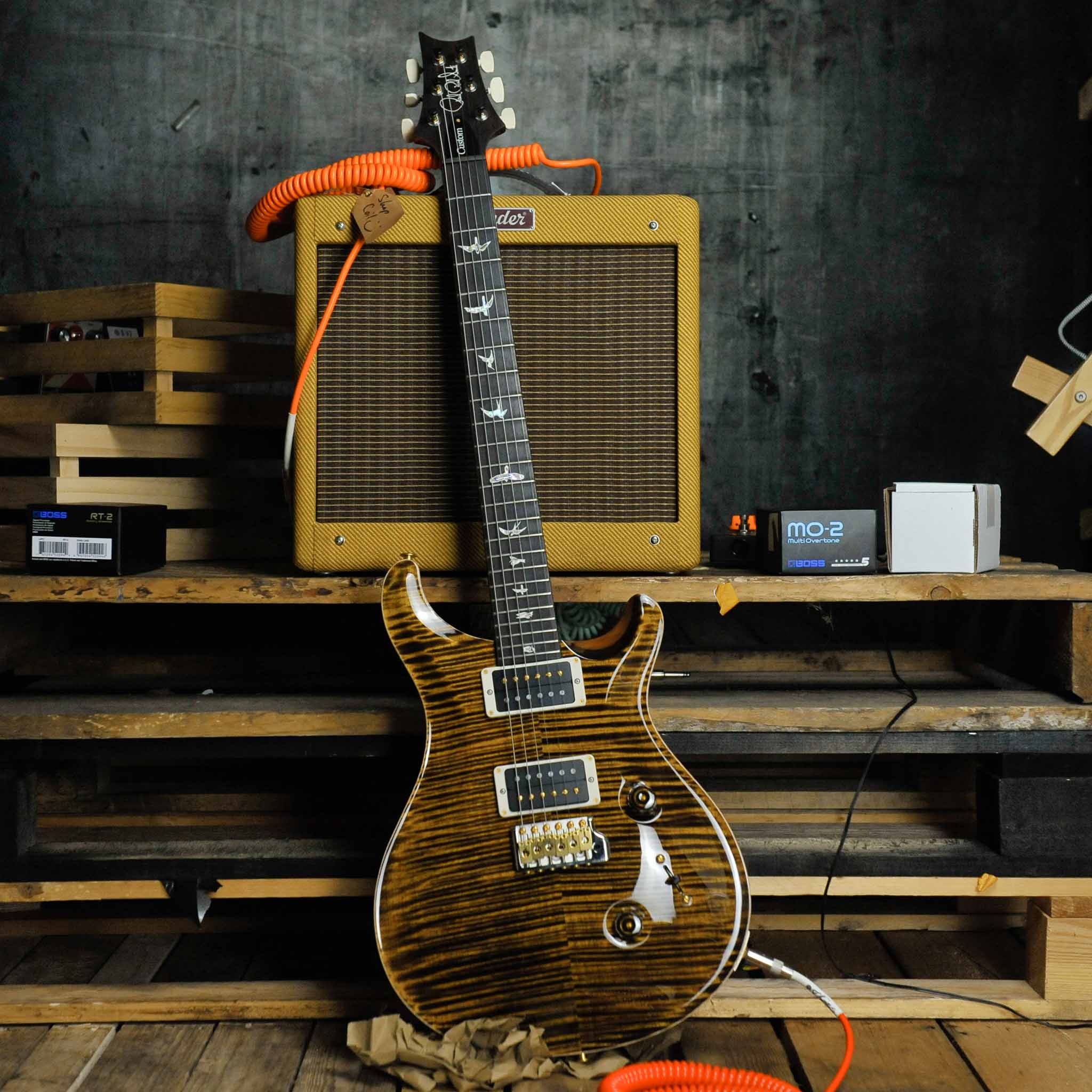 PRS Custom 24 Pattern Thin Neck, 10 Top - Yellow Tiger w/Case