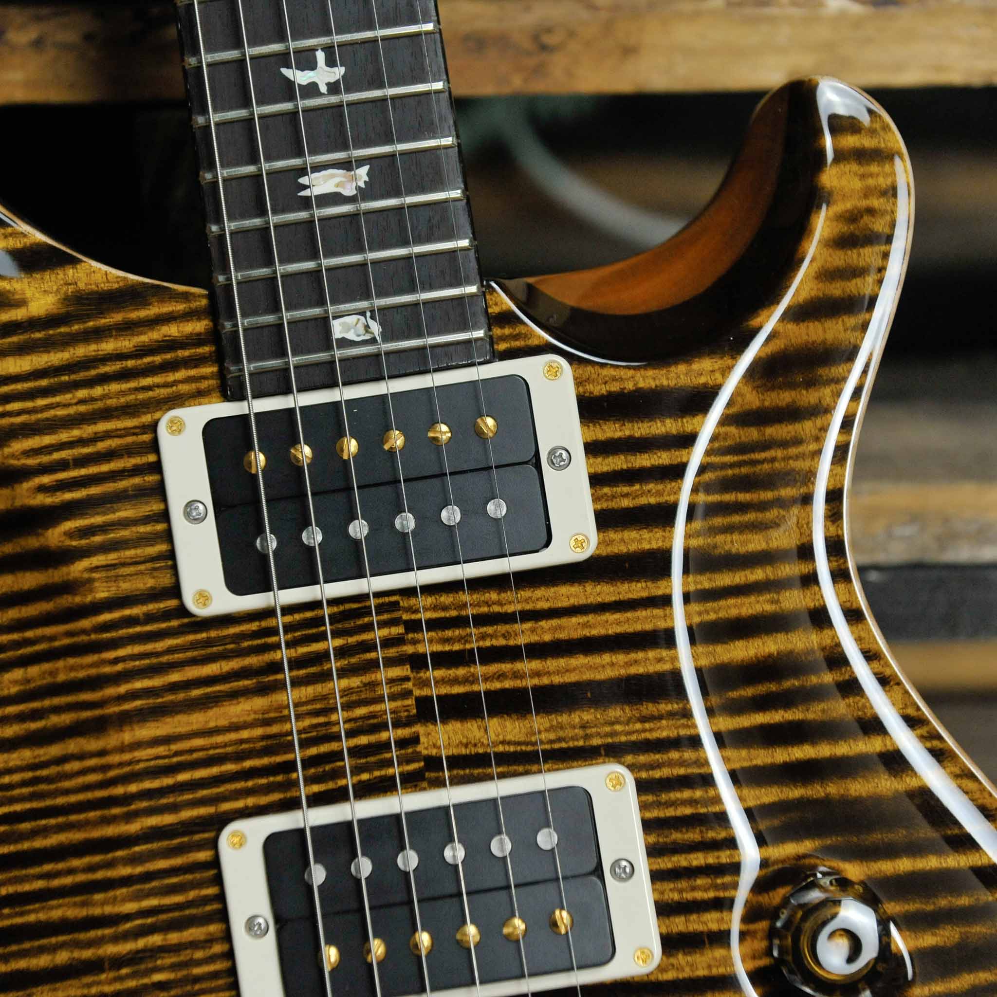 PRS Custom 24 Pattern Thin Neck, 10 Top - Yellow Tiger w/Case