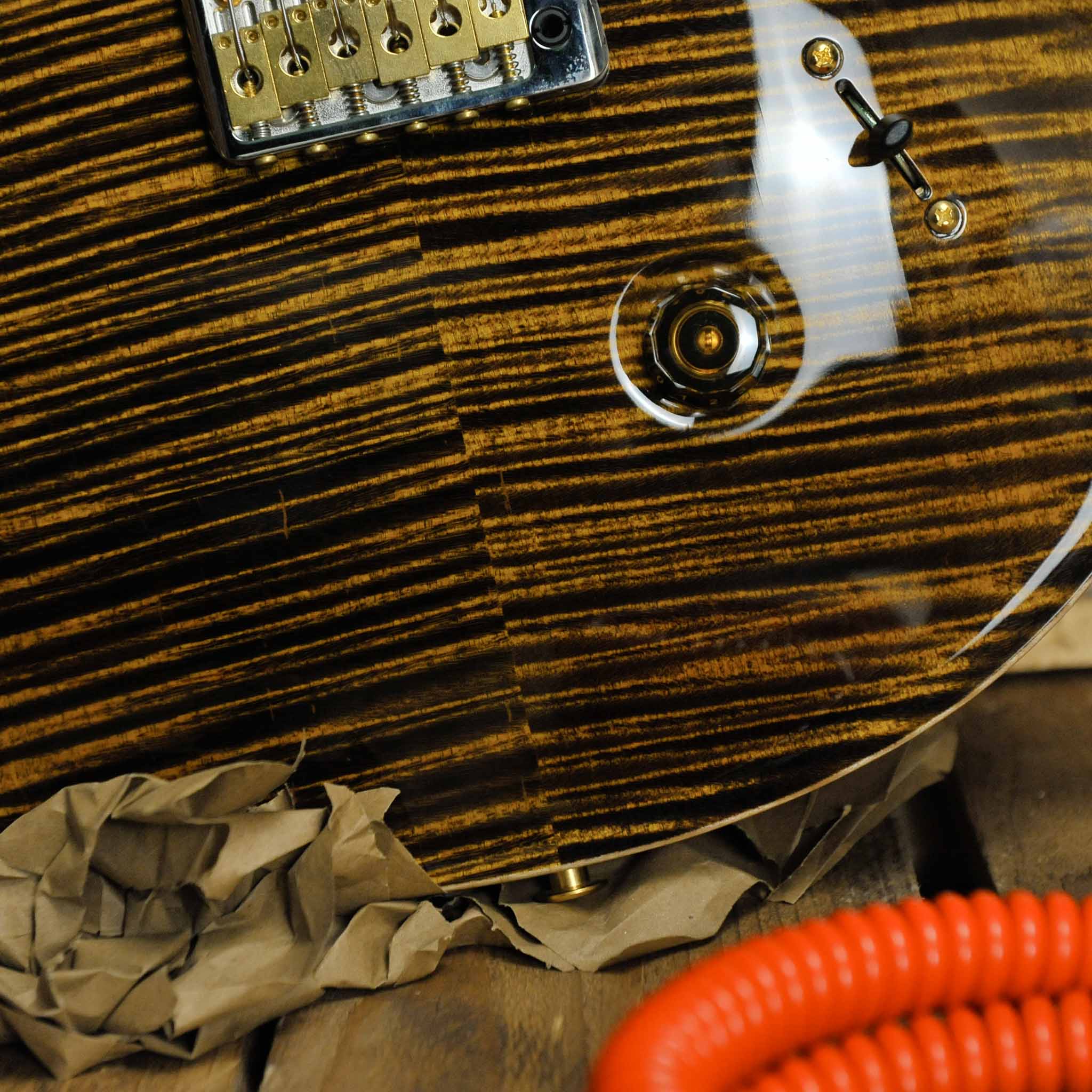 PRS Custom 24 Pattern Thin Neck, 10 Top - Yellow Tiger w/Case