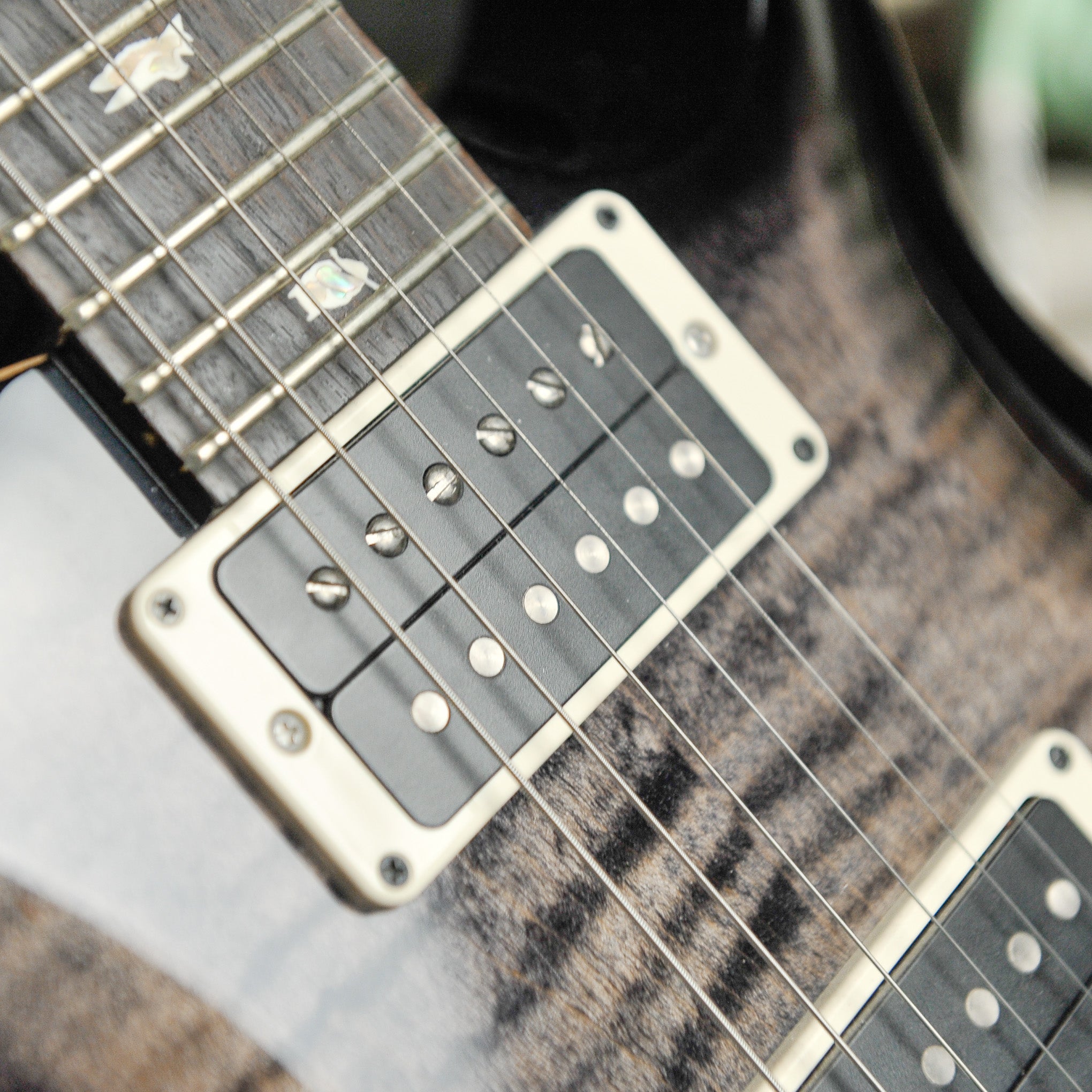 PRS Custom 24 Pattern Thin Neck - Charcoal Burst