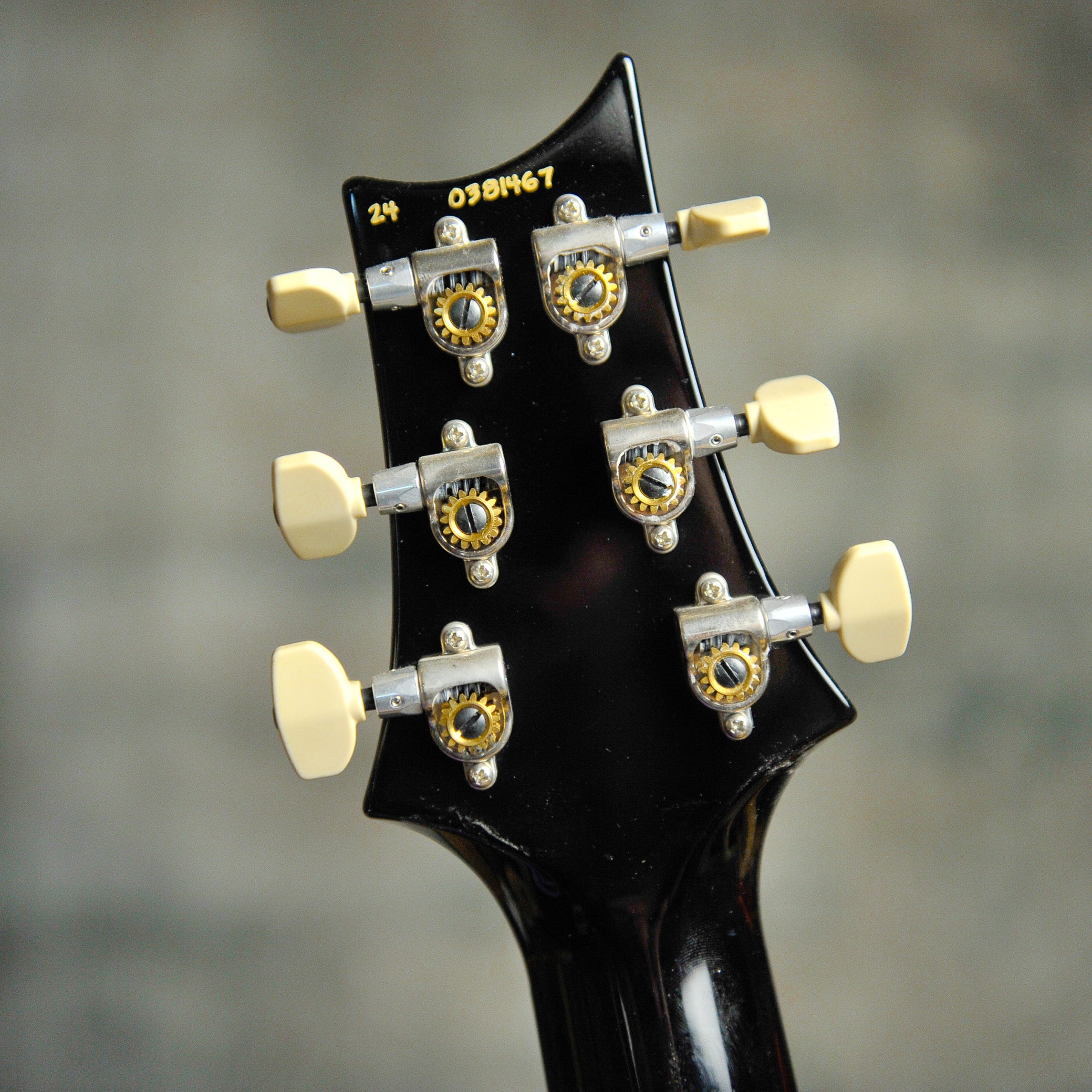PRS Studio: Electric Guitar Grey Black w/Case