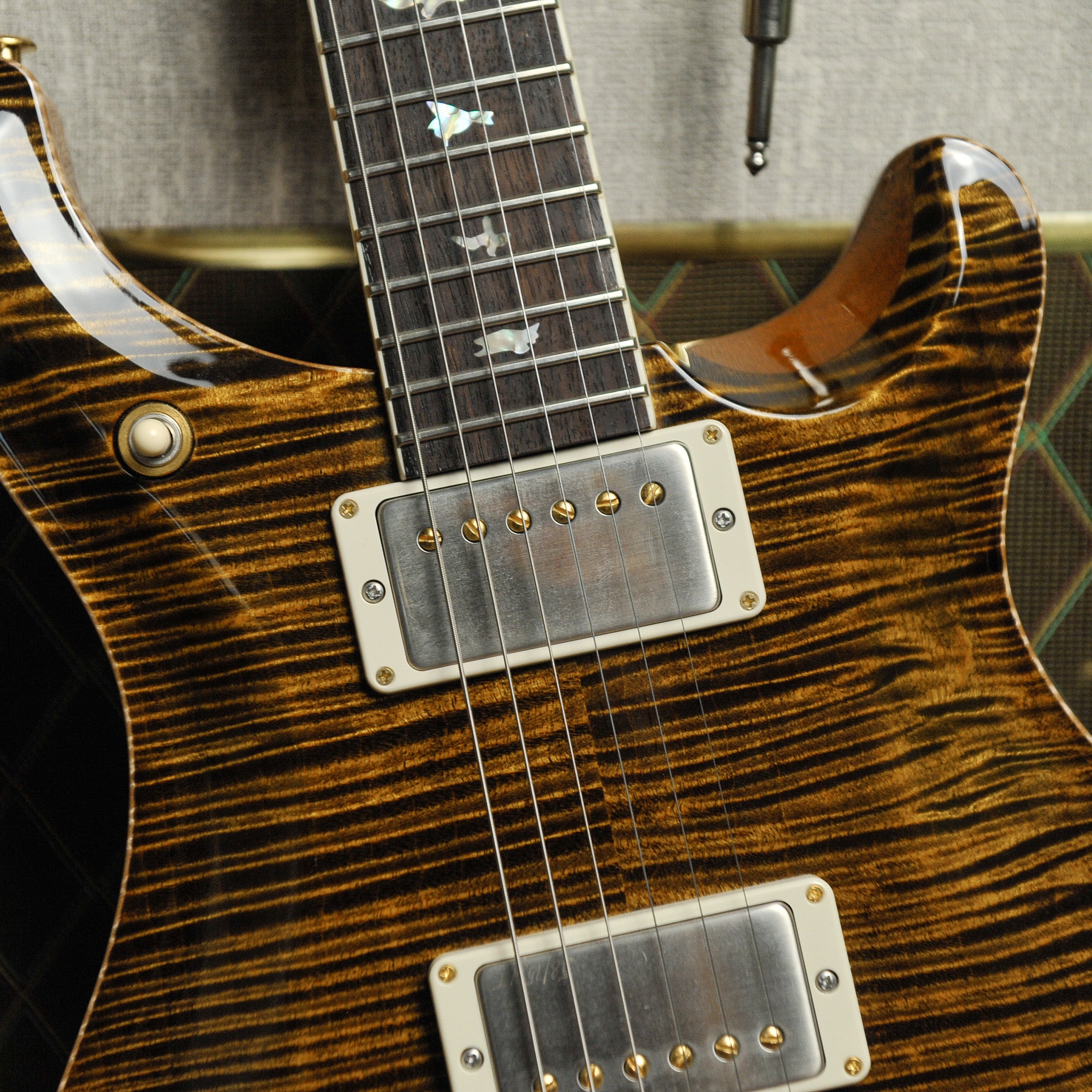 PRS McCarty 594 10 Top, Yellow Tiger w/Case
