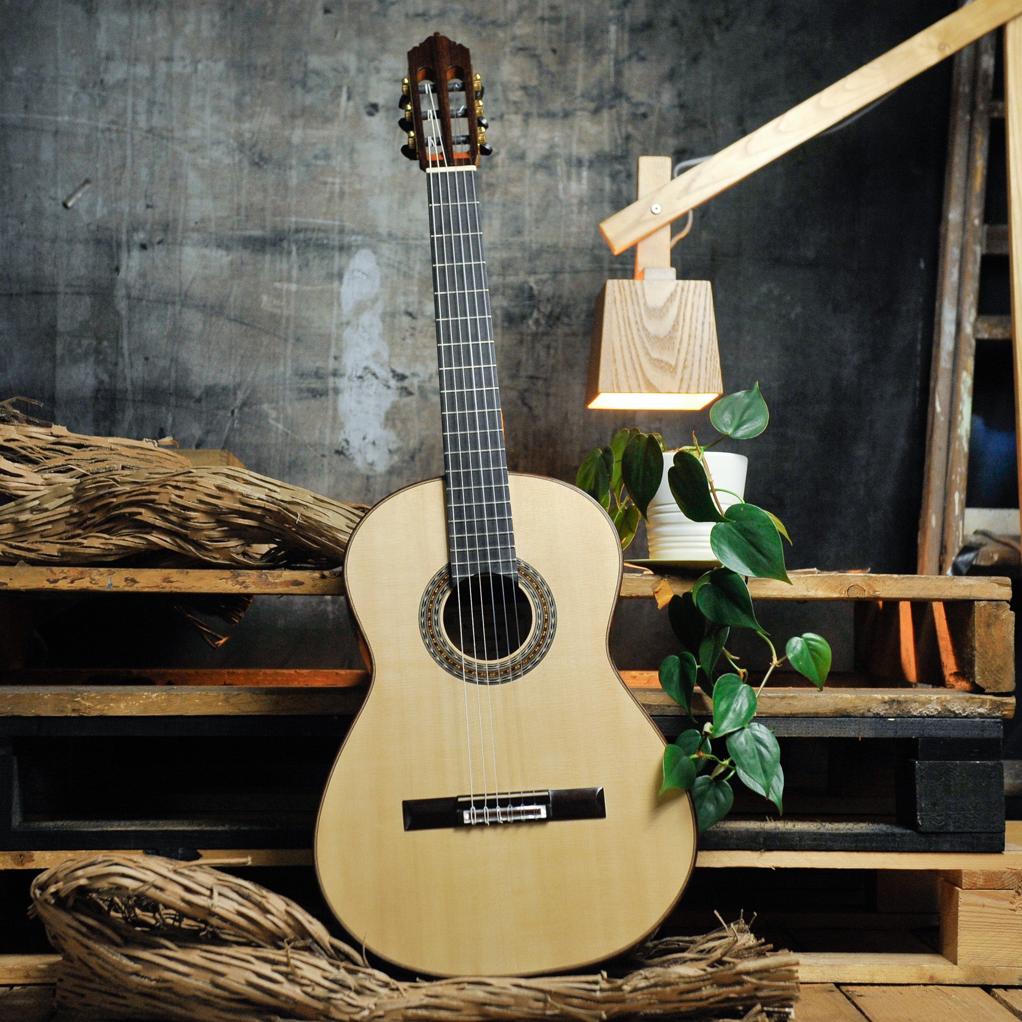 Ryan Breslin Spruce & Rosewood Handmade Classical 2025 No. 15 w/Case