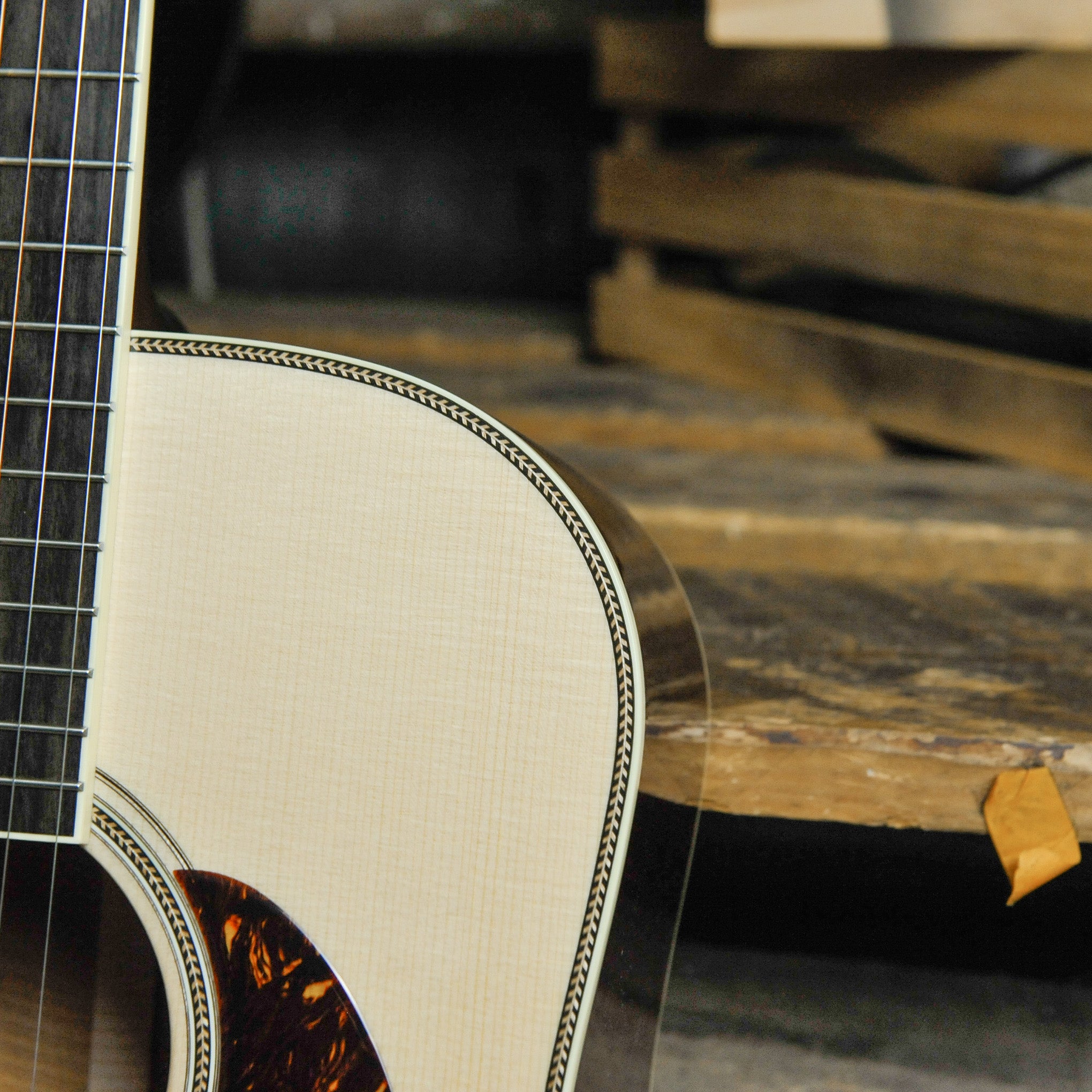 Santa Cruz Dreadnought Quilted Mahogany Upgrade Acoustic Guitar