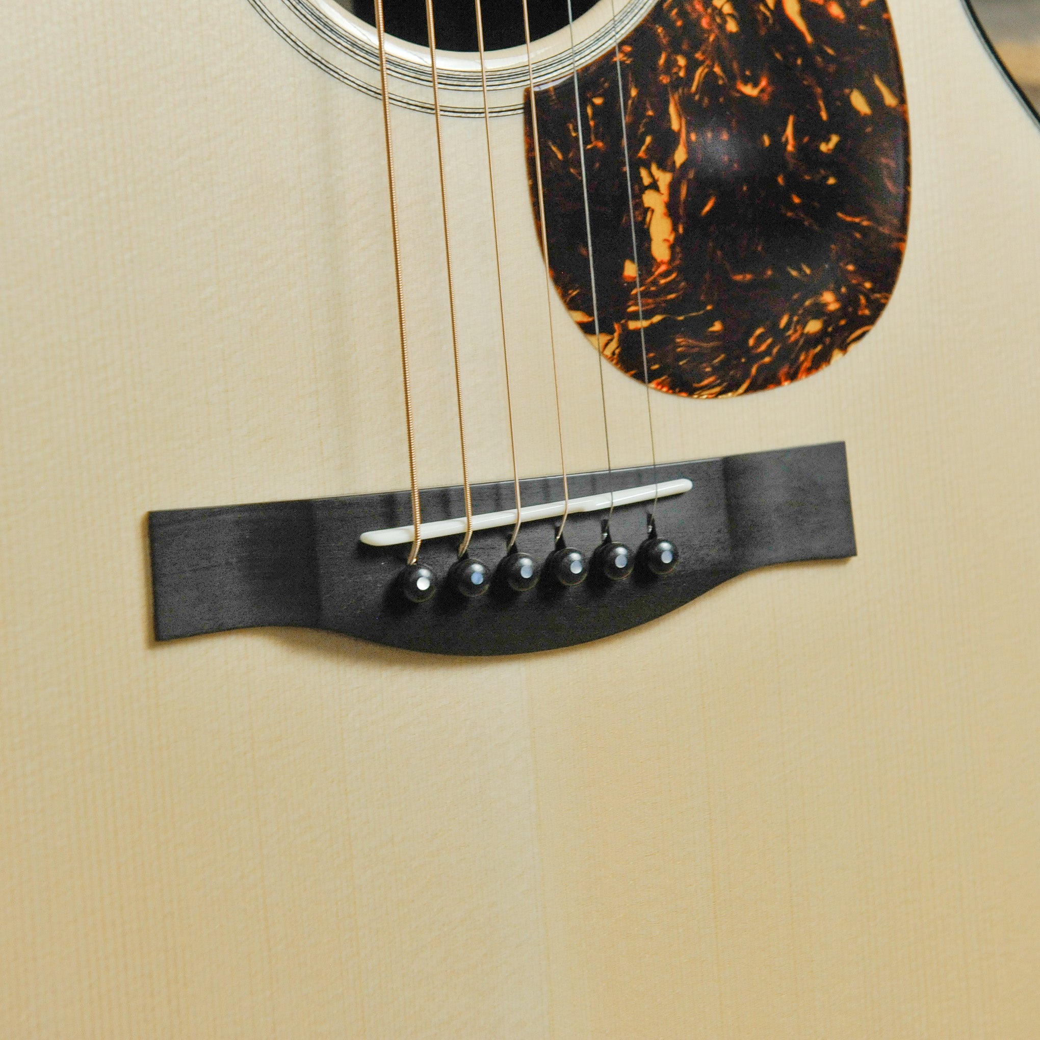 Santa Cruz OM Pre War Acoustic Guitar