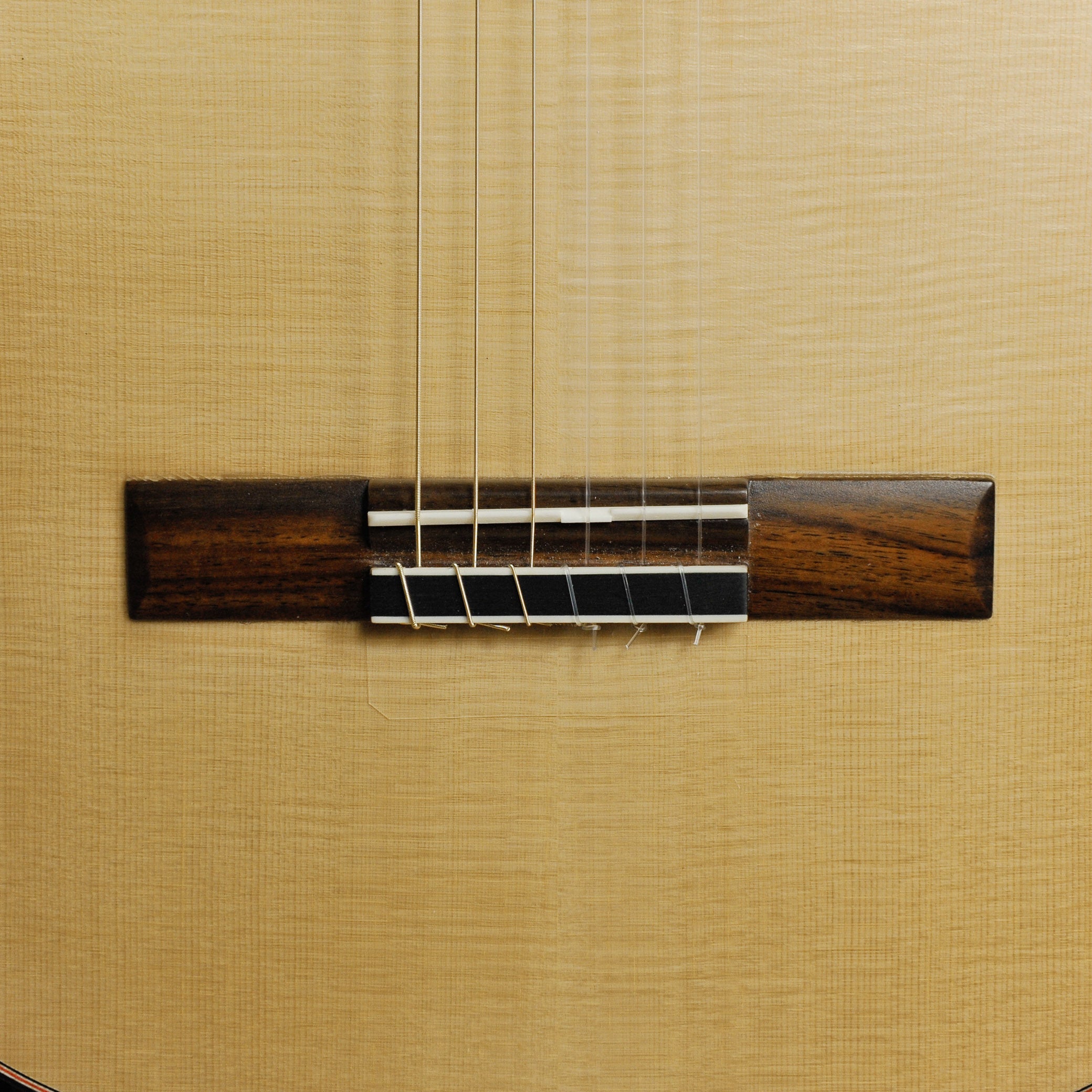 Steve Toscano Concert Classical Padauk Spruce w/Case