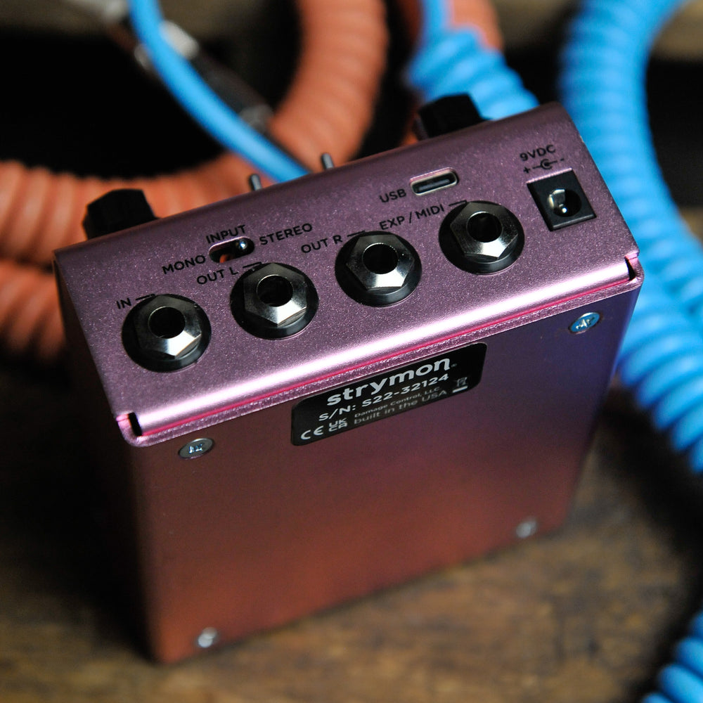 Strymon Dig v2 - Dual Digital Delay Pedal