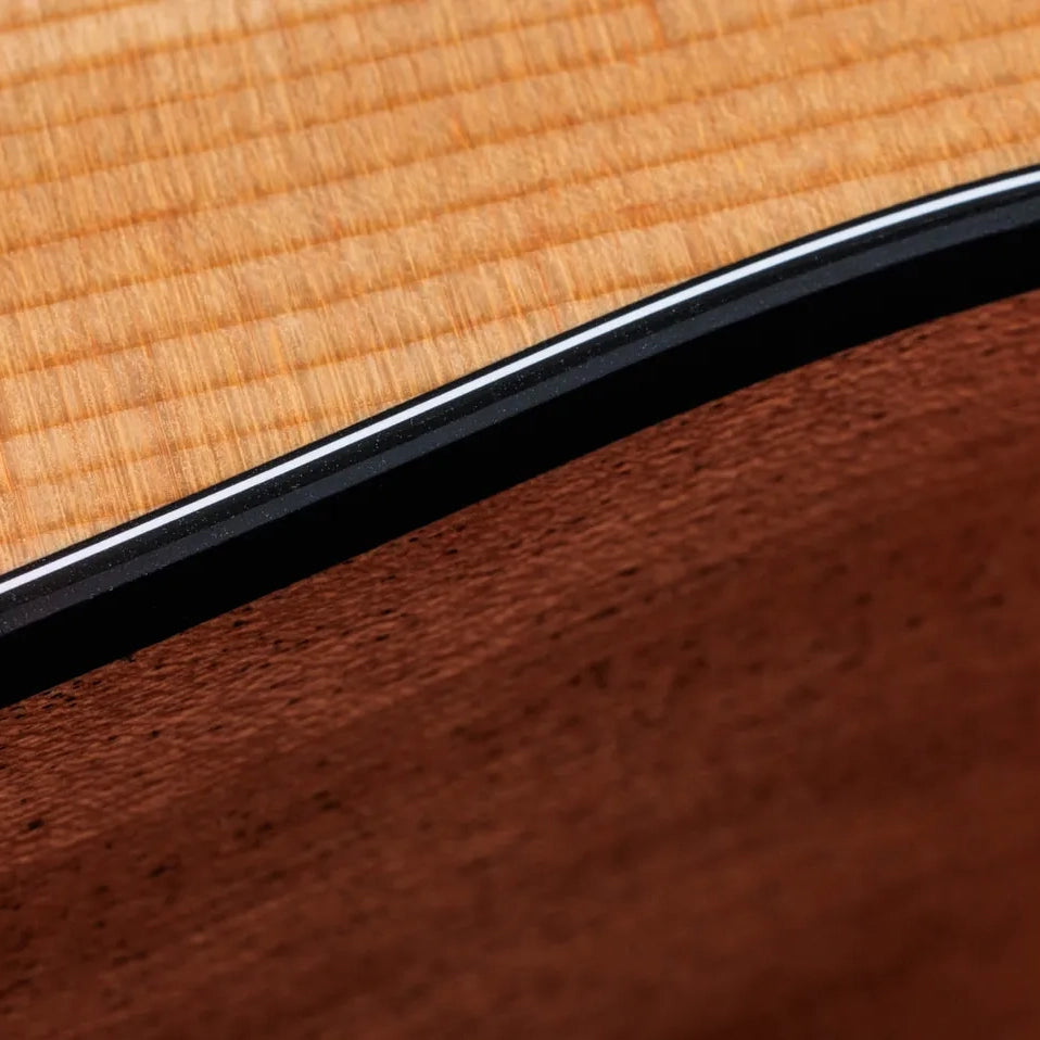 Taylor 117e Dreadnought Sapele/Sitka Acoustic Electric Guitar