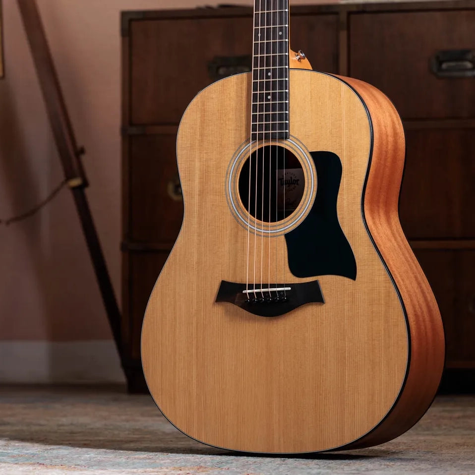 Taylor 117e Dreadnought Sapele/Sitka Acoustic Electric Guitar