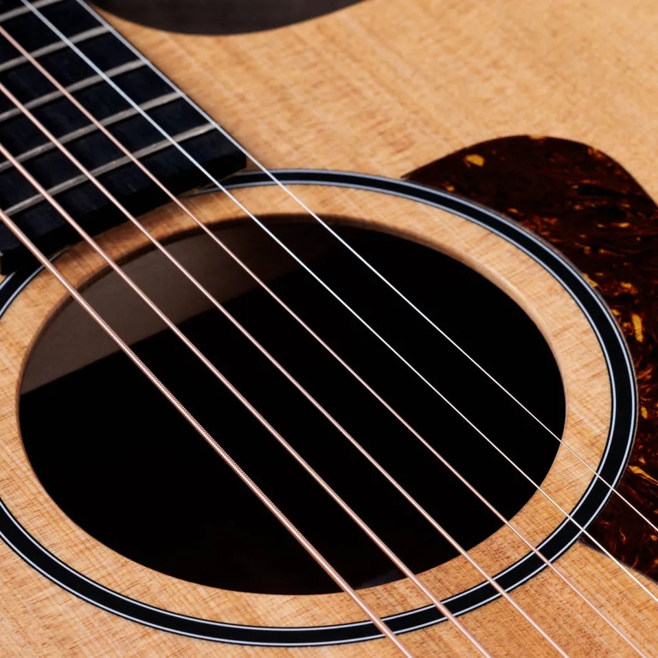 Taylor 14CE Spruce Top Grand Auditorium Electric Acoustic w/Bag