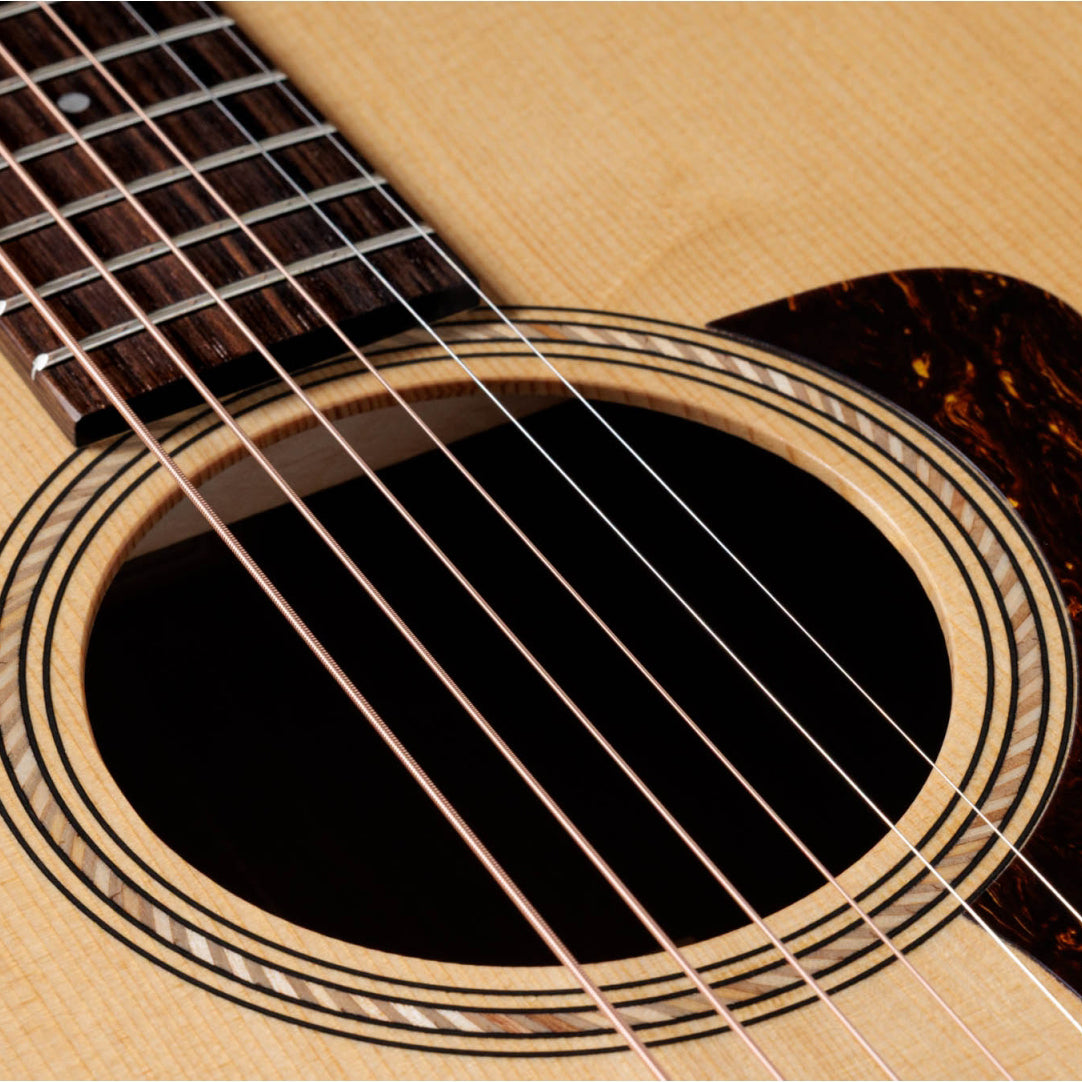 Taylor Academy 12e LTD, Figured Koa/Spruce w/Bag