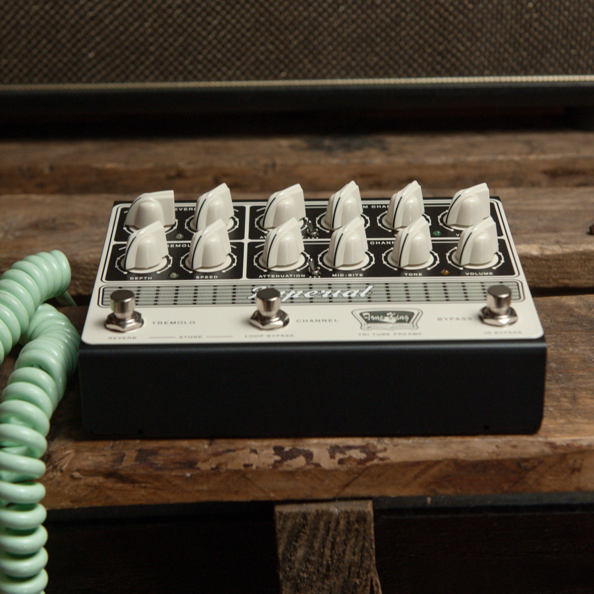 Tone King Imperial Tri-Tube Preamp Pedal – Gladesville Guitar Factory