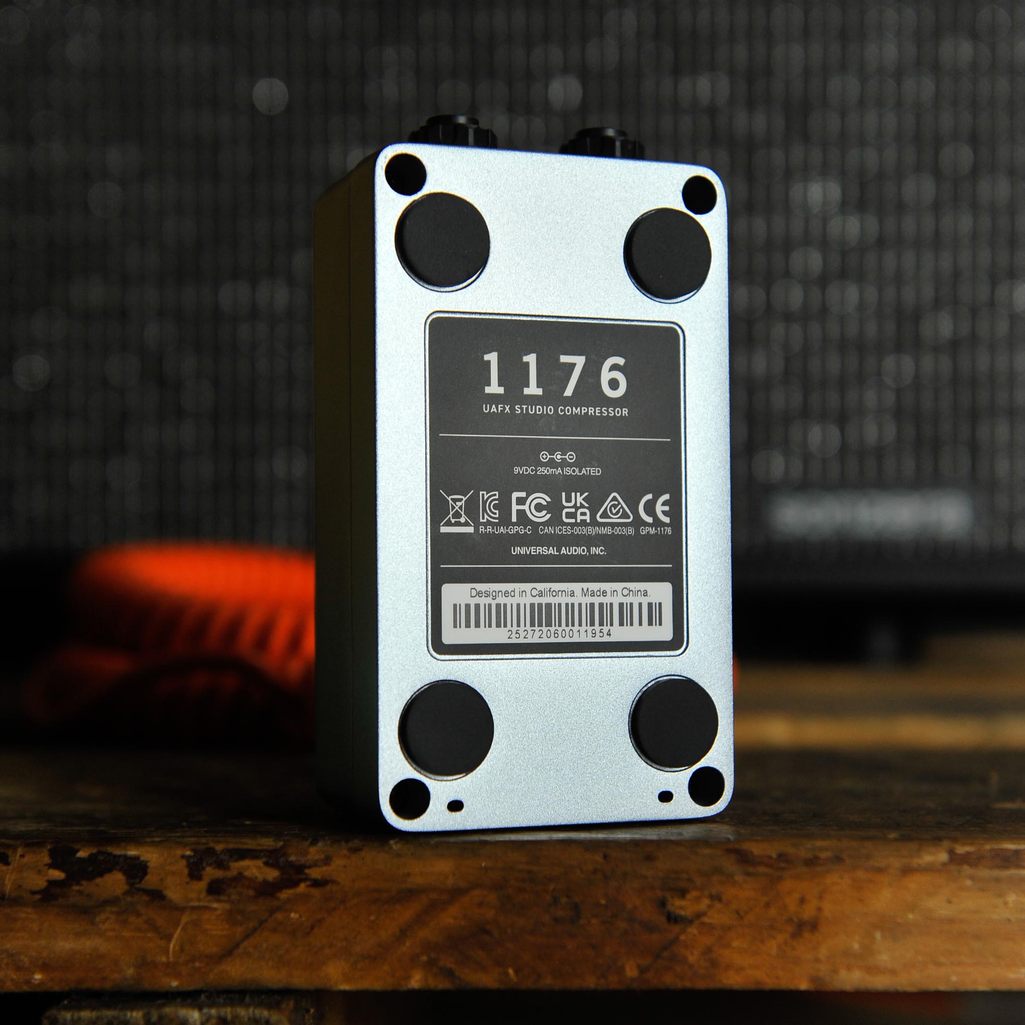 UAFX 1176 Studio Compressor Pedal – Gladesville Guitar Factory