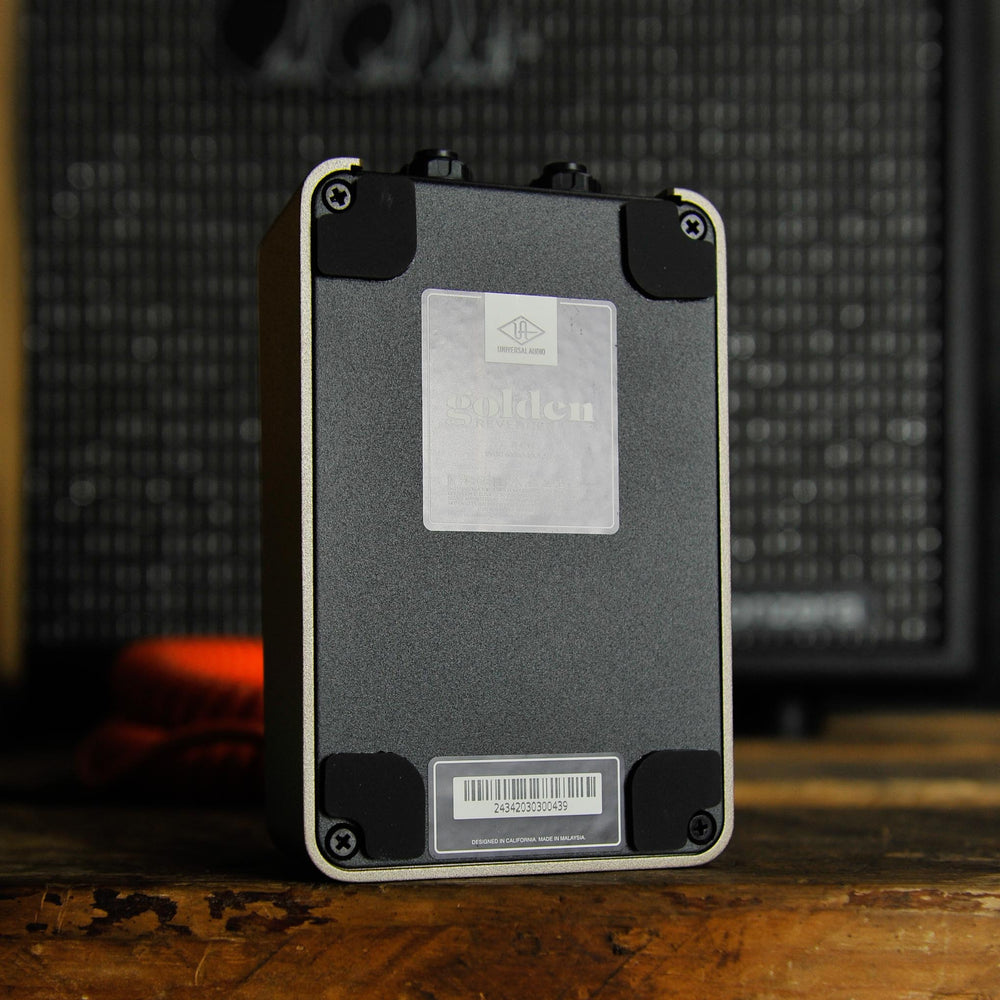 UAFX Golden Reverberator Pedal
