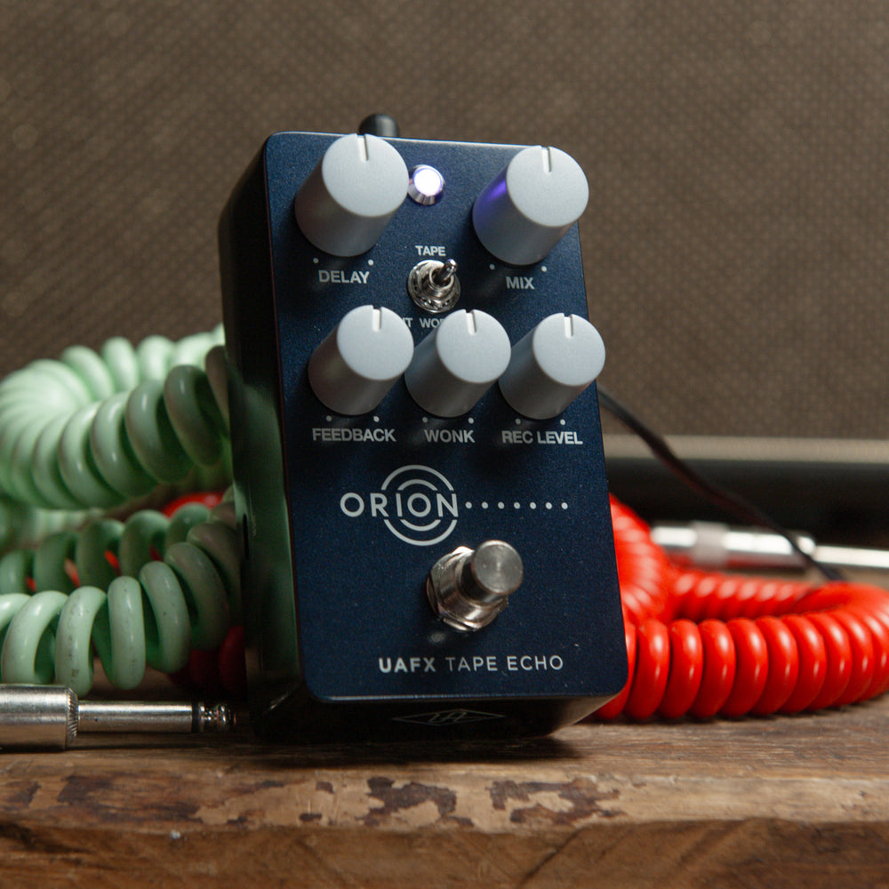UAFX Orion Tape Echo Delay Pedal