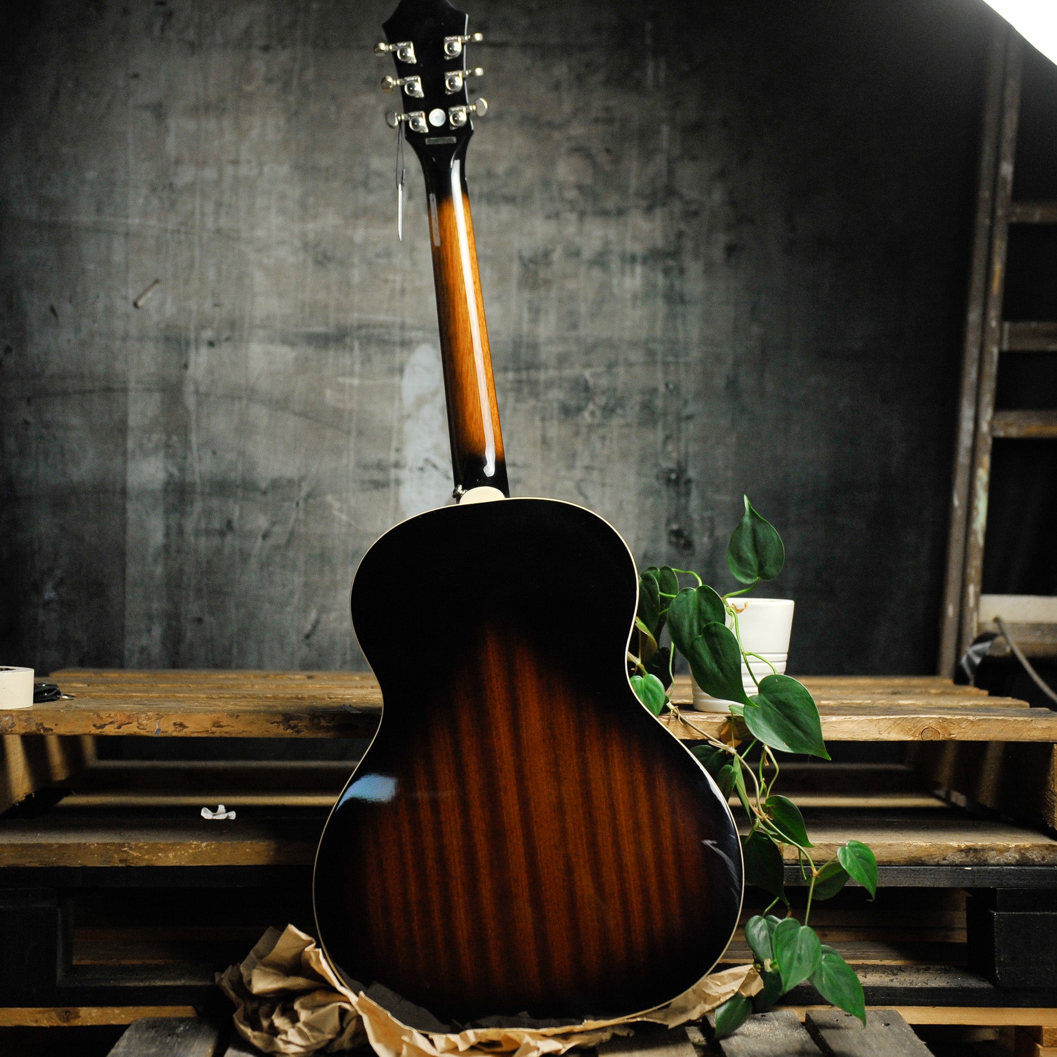 Epiphone EL-00 Pro Sunburst Acoustic Guitar w/Pickup w/Bag  - Used