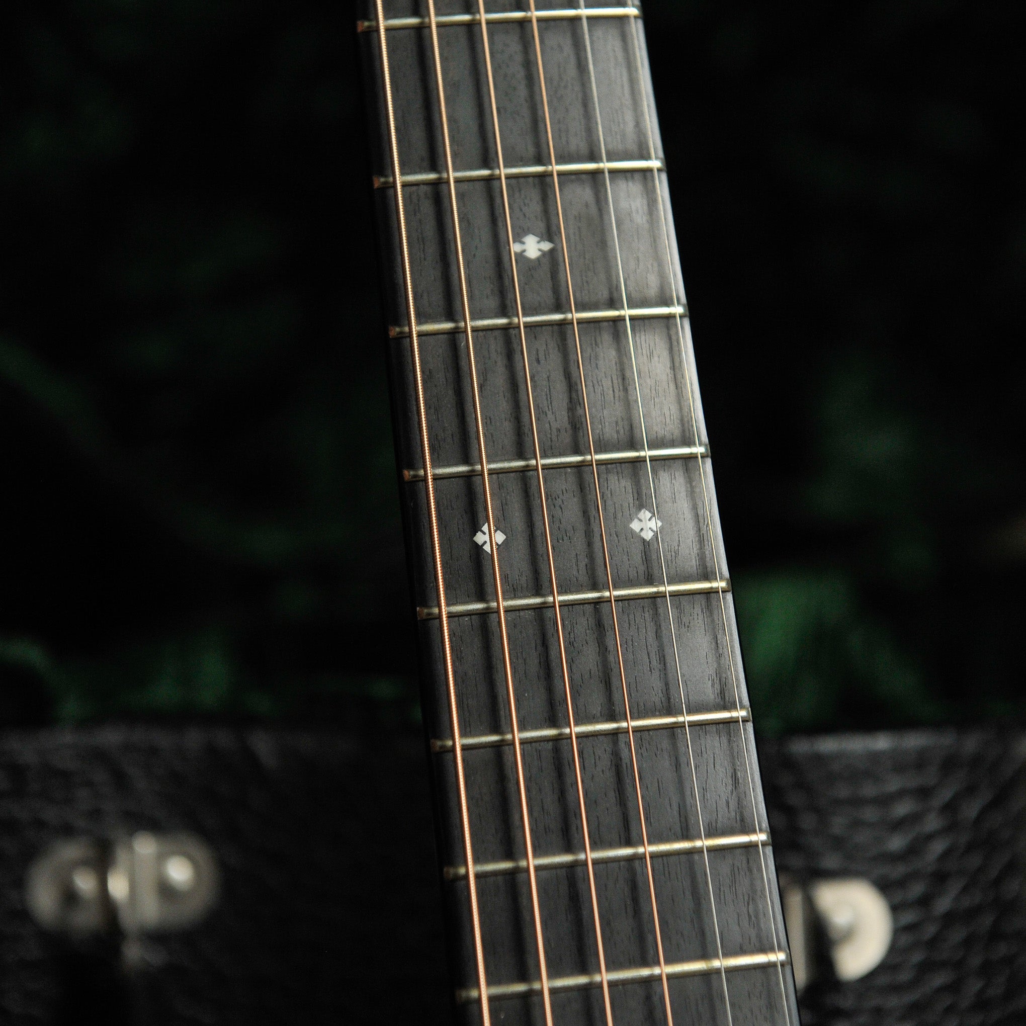 Bourgeois Legacy Series OM - DB Signature Adirondak Madagascar #10535 - Used