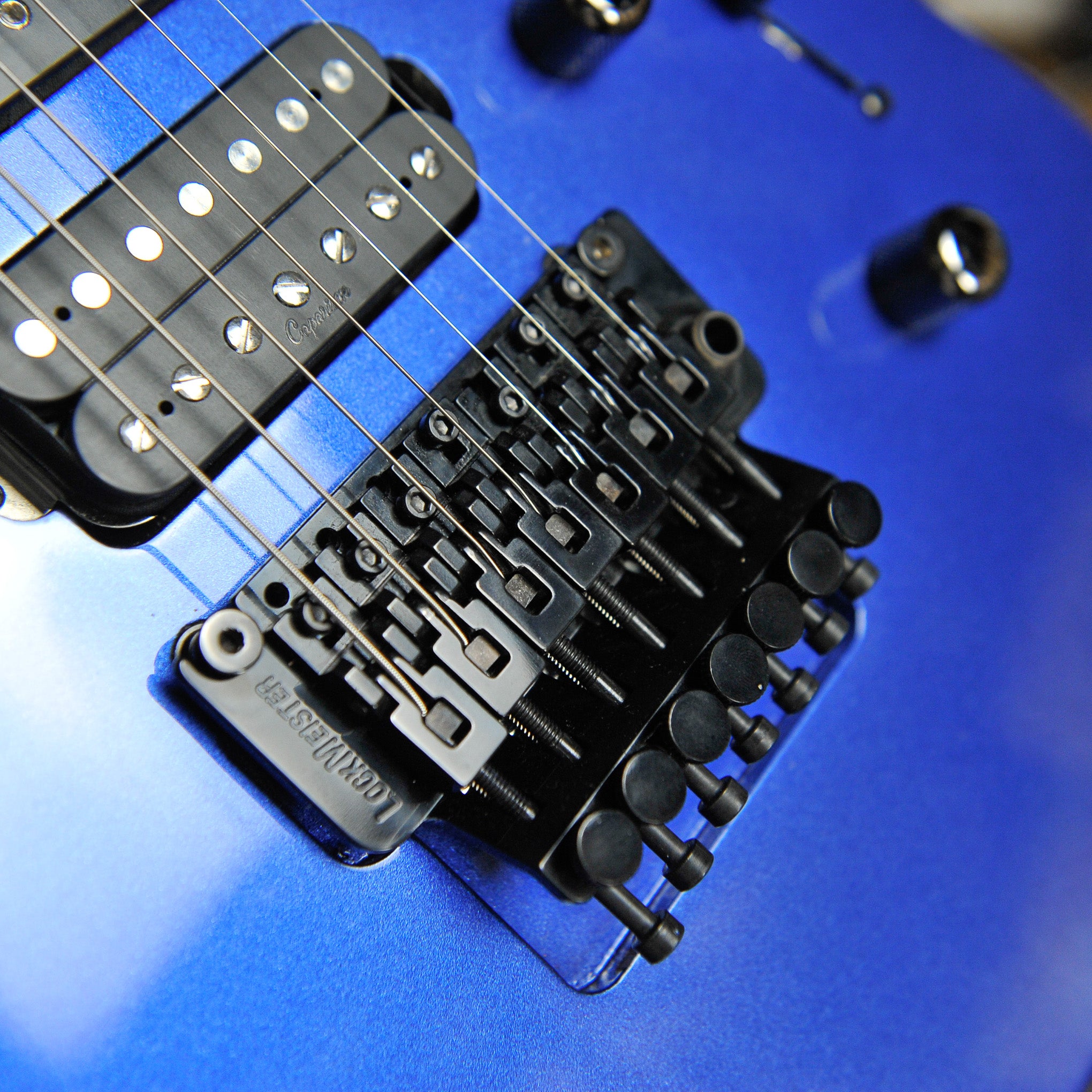 Caparison Dellinger 7 string Blue w/Bag - Used