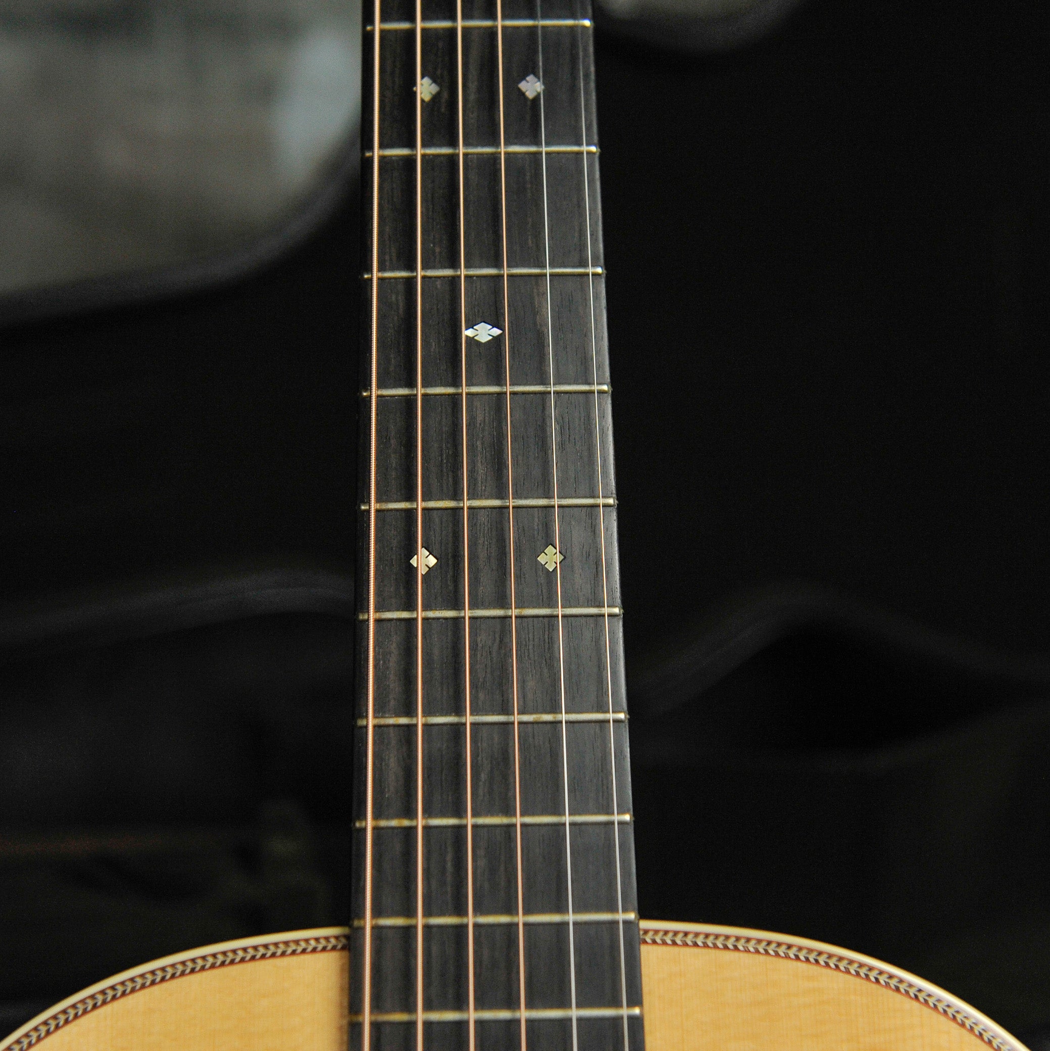 Collings 002H 12-Fret 00 Acoustic Guitar w/Case s#34299 - Used