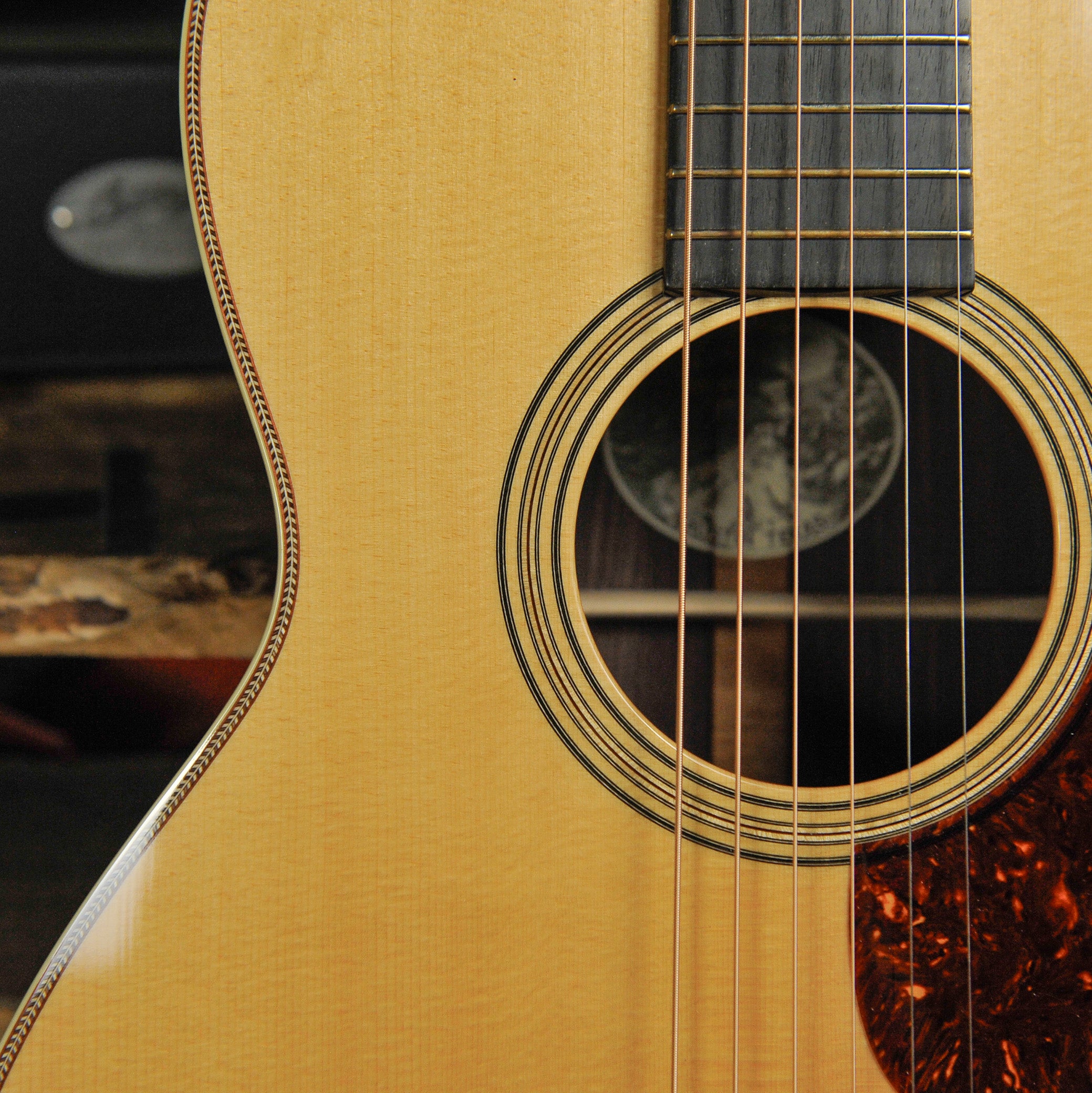 Collings 002H 12-Fret 00 Acoustic Guitar w/Case s#34299 - Used